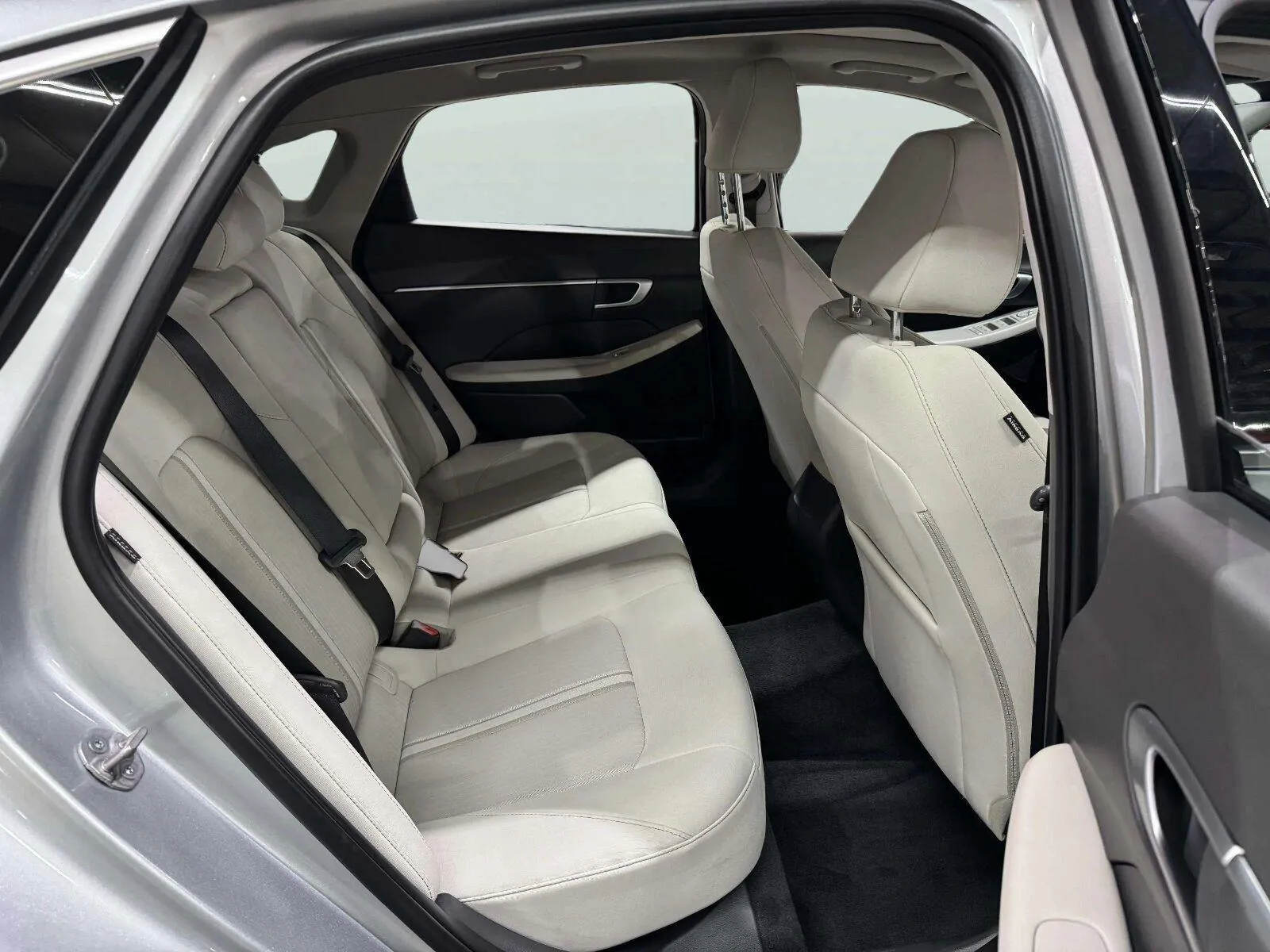 Hyundai Sonata photo 32