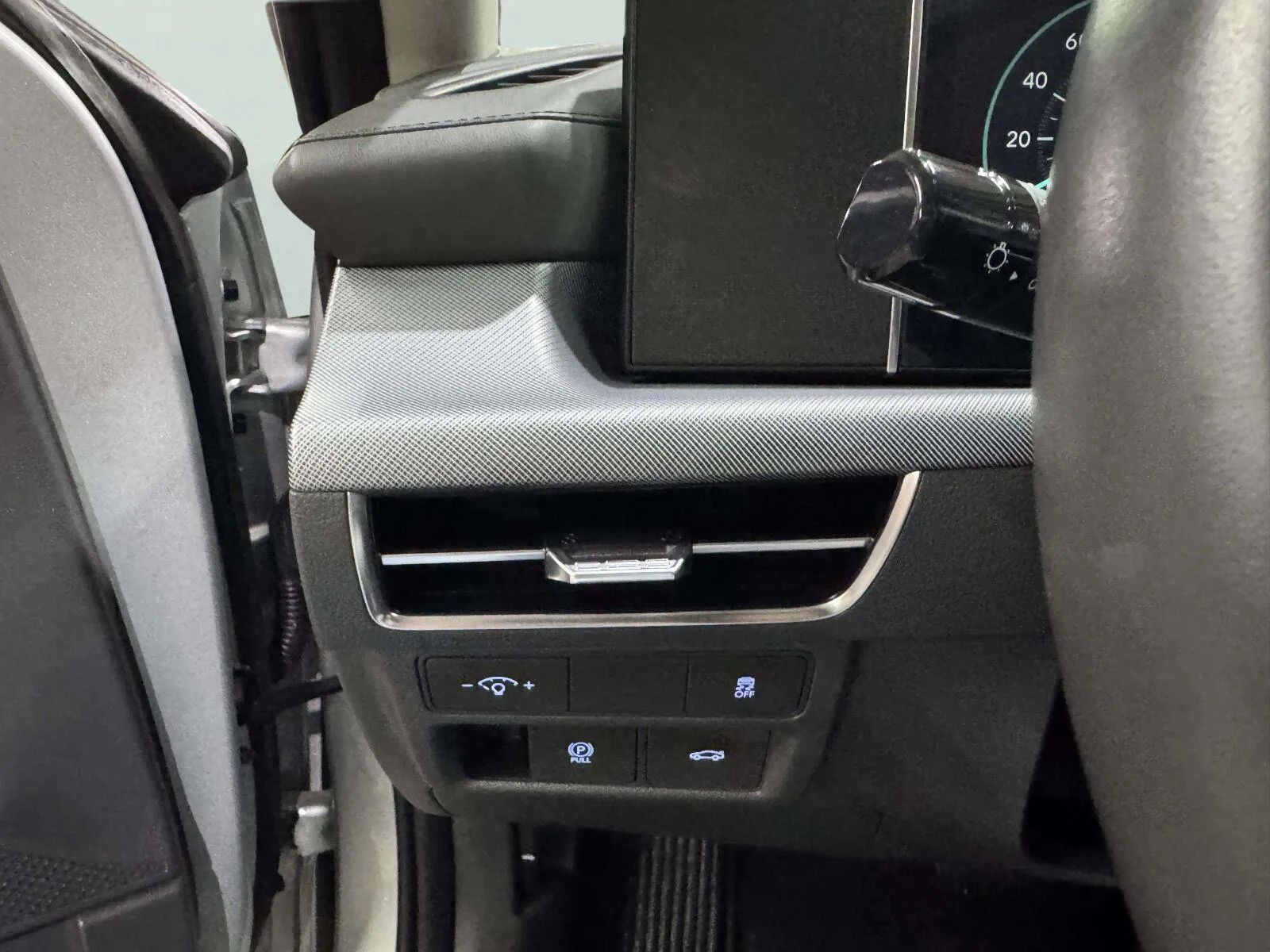 Hyundai Sonata photo 47