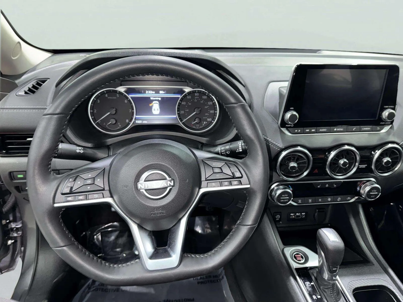 Nissan Sentra photo 14