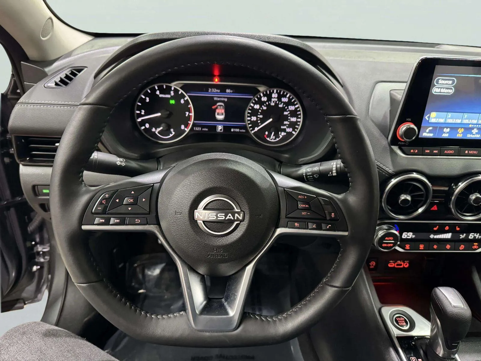 Nissan Sentra photo 16