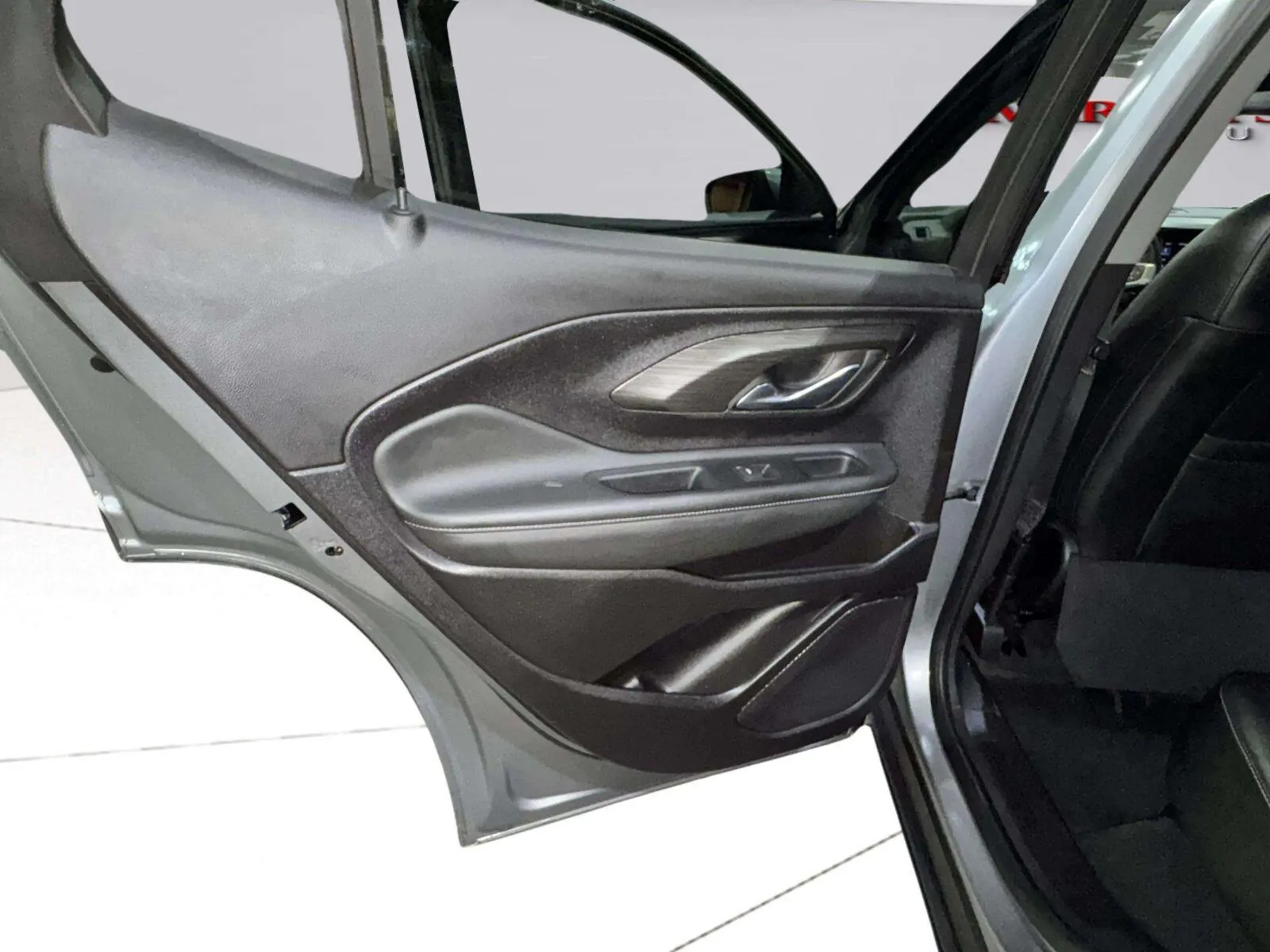 GMC Terrain photo 22