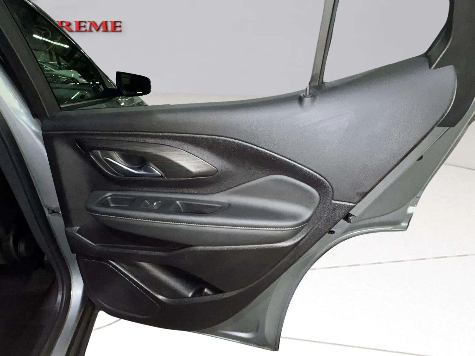 GMC Terrain photo 24