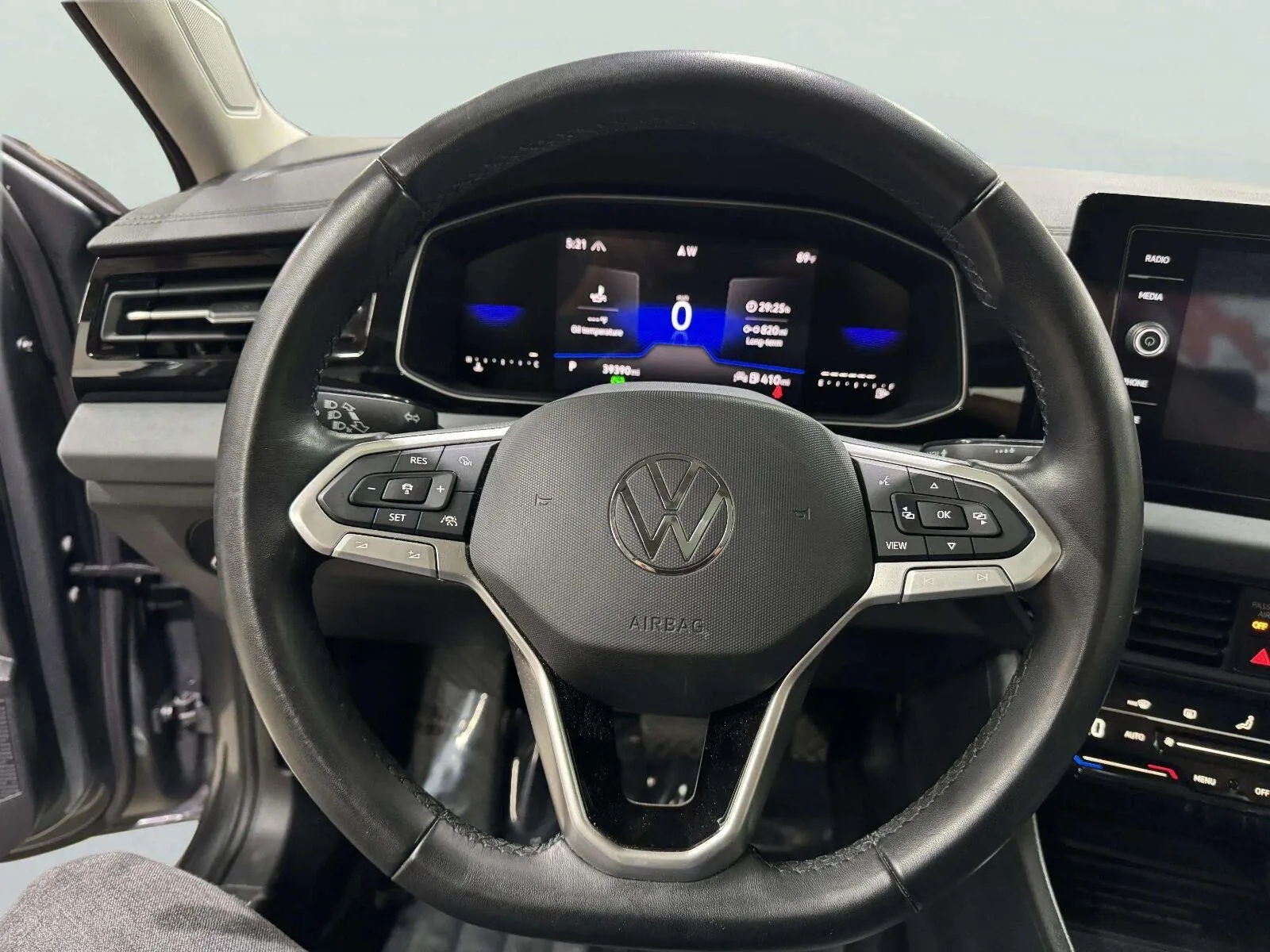 Volkswagen Jetta photo 14