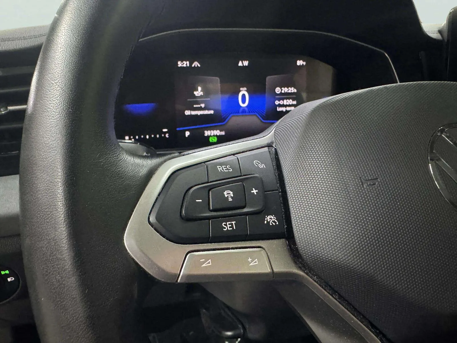 Volkswagen Jetta photo 17