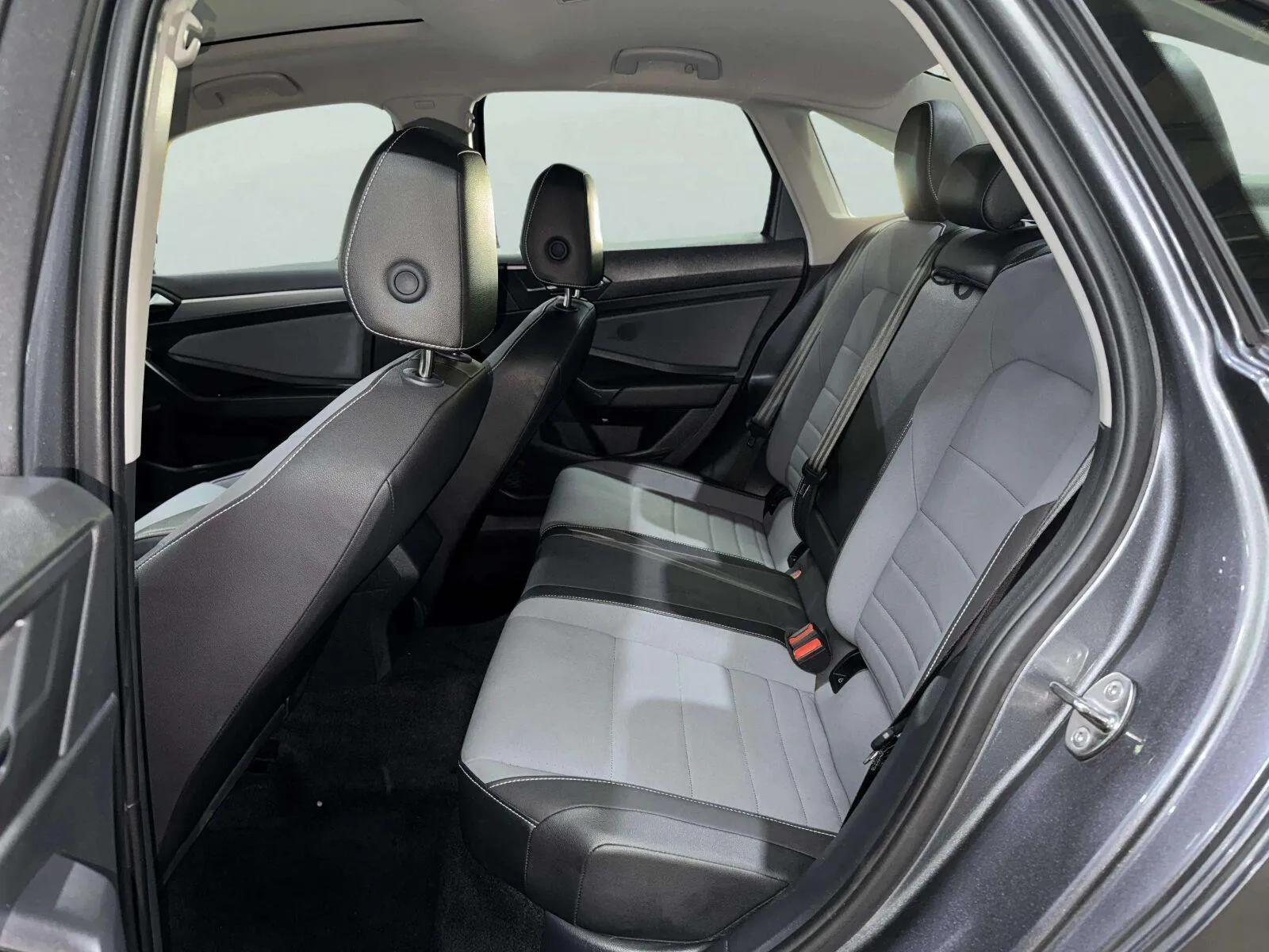 Volkswagen Jetta photo 20