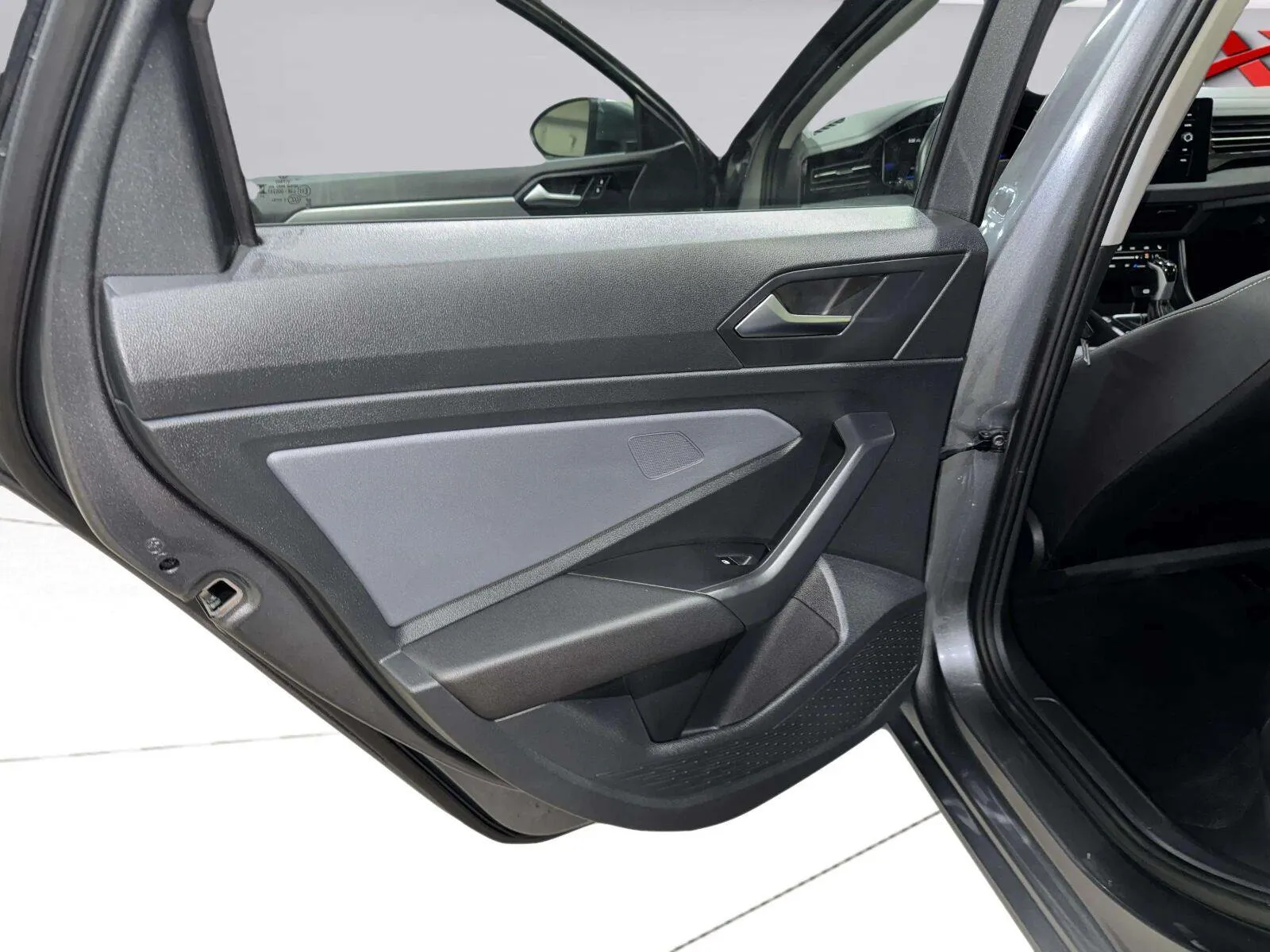 Volkswagen Jetta photo 21