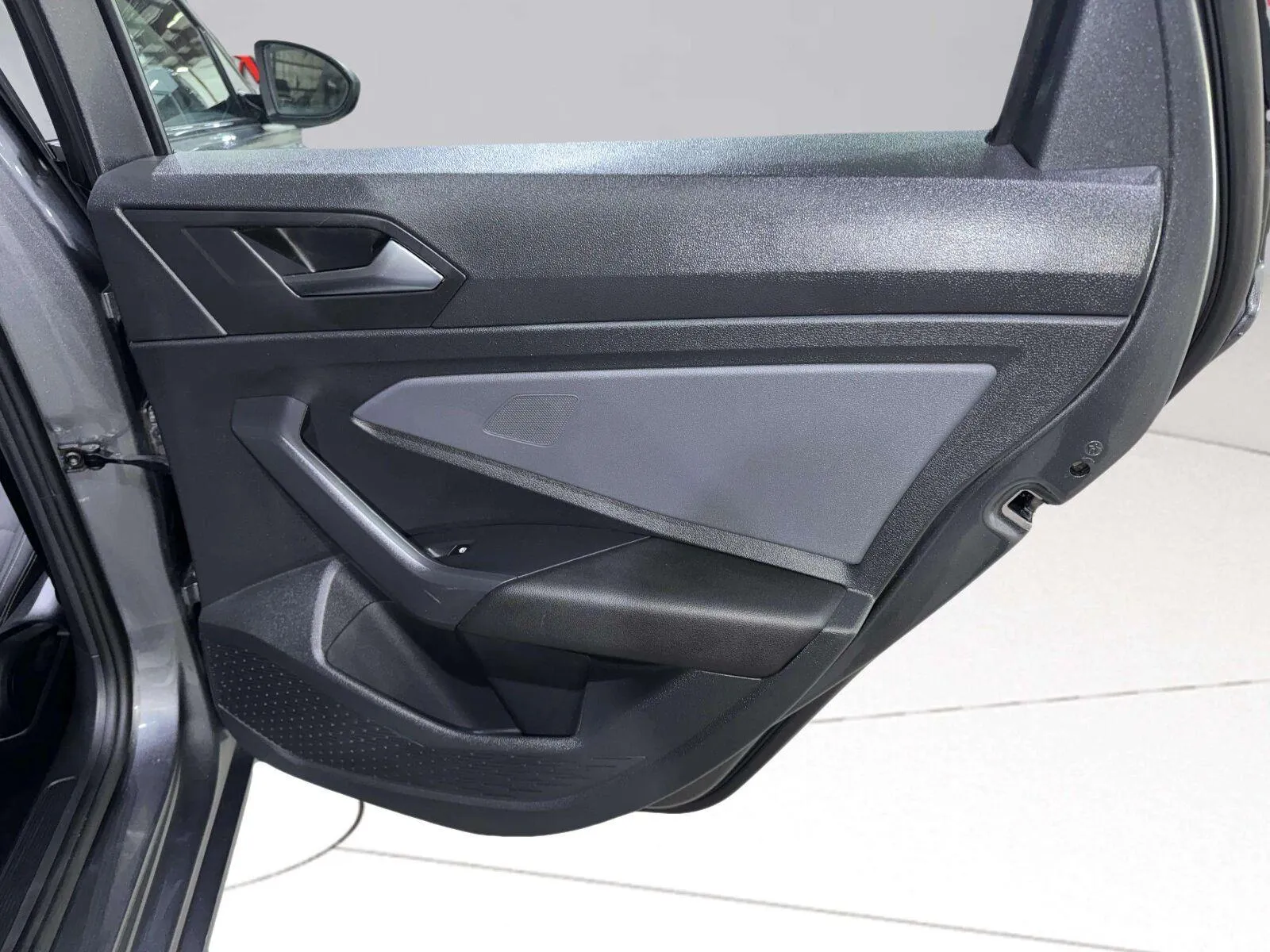 Volkswagen Jetta photo 23