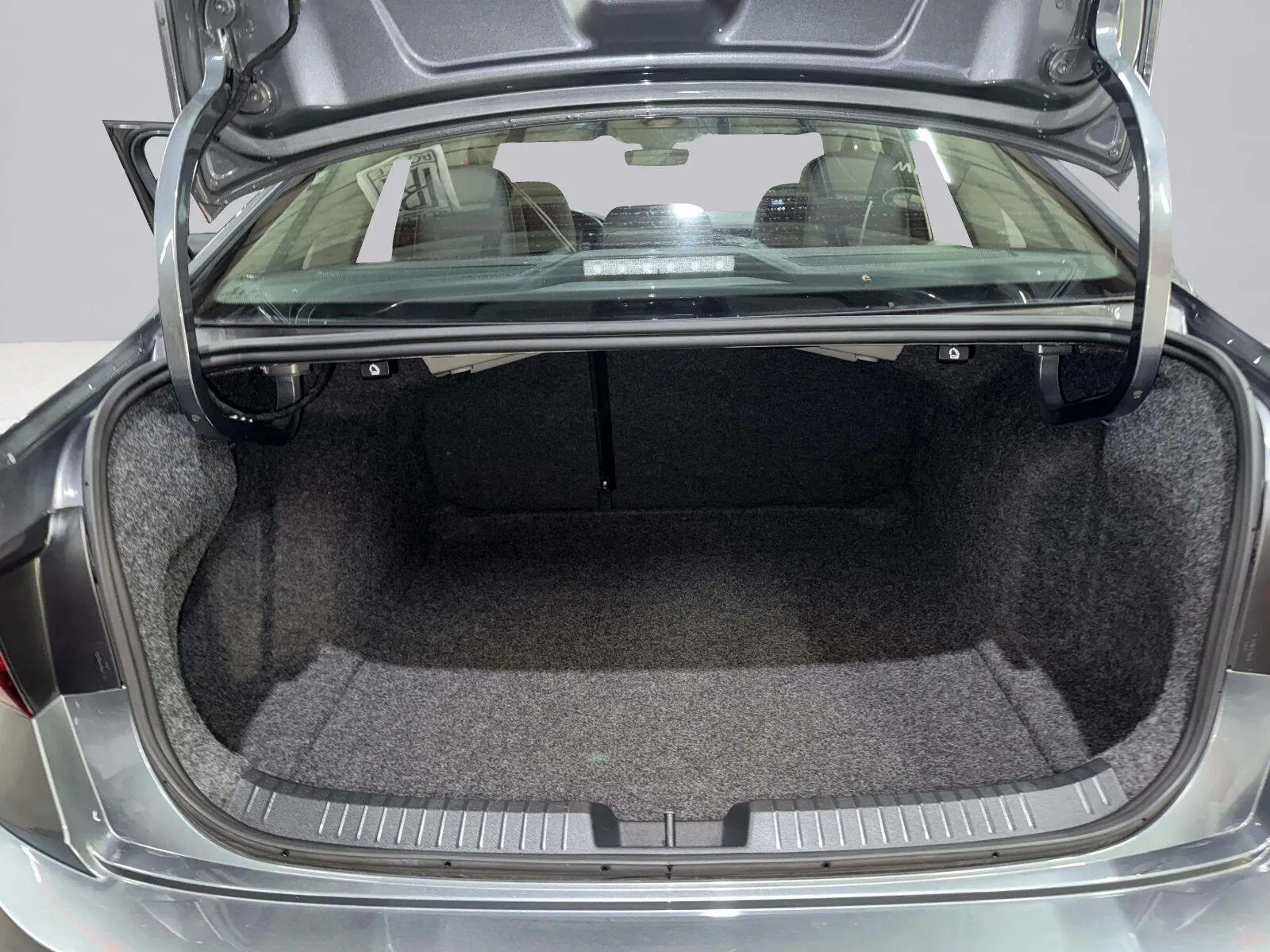 Volkswagen Jetta photo 26