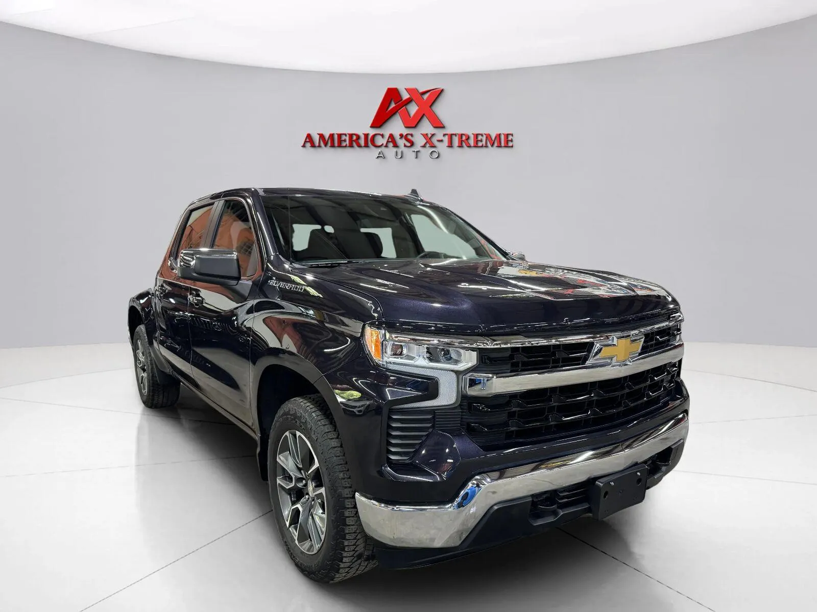 Chevrolet Silverado photo 8