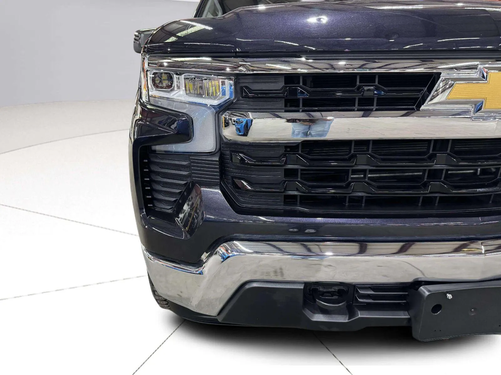 Chevrolet Silverado photo 11