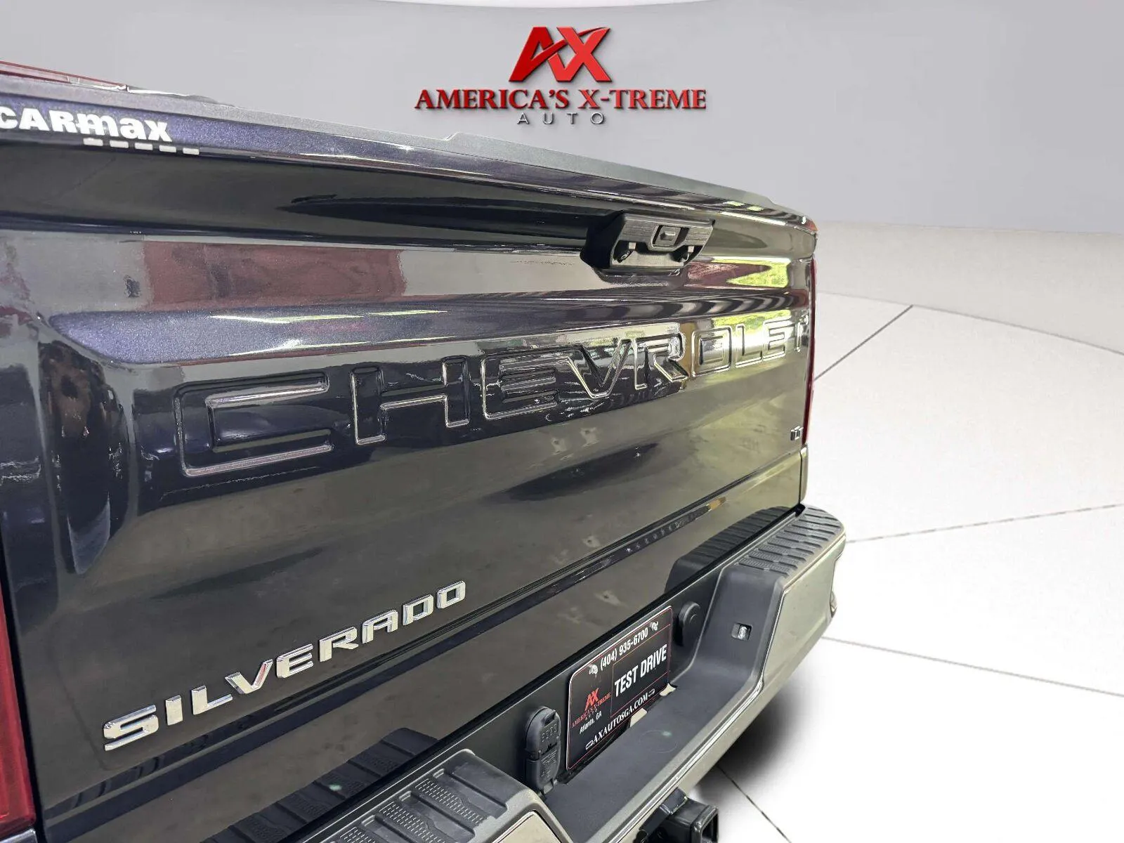 Chevrolet Silverado photo 15