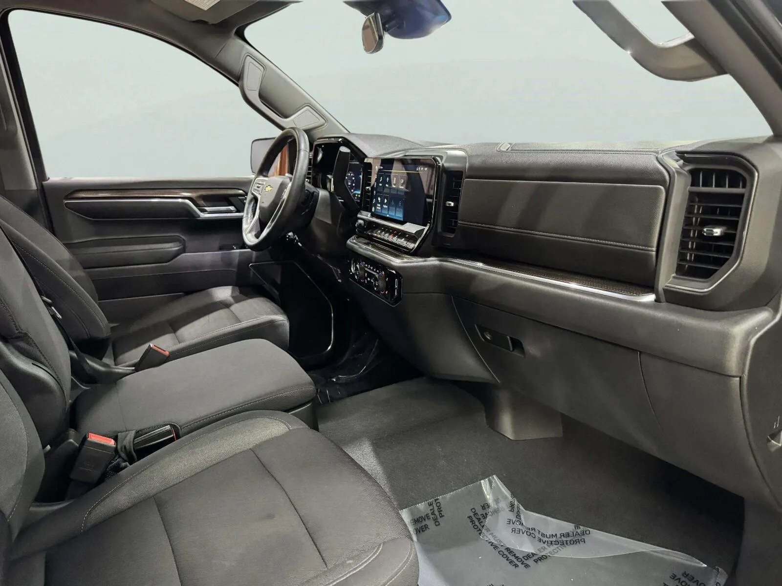Chevrolet Silverado photo 42