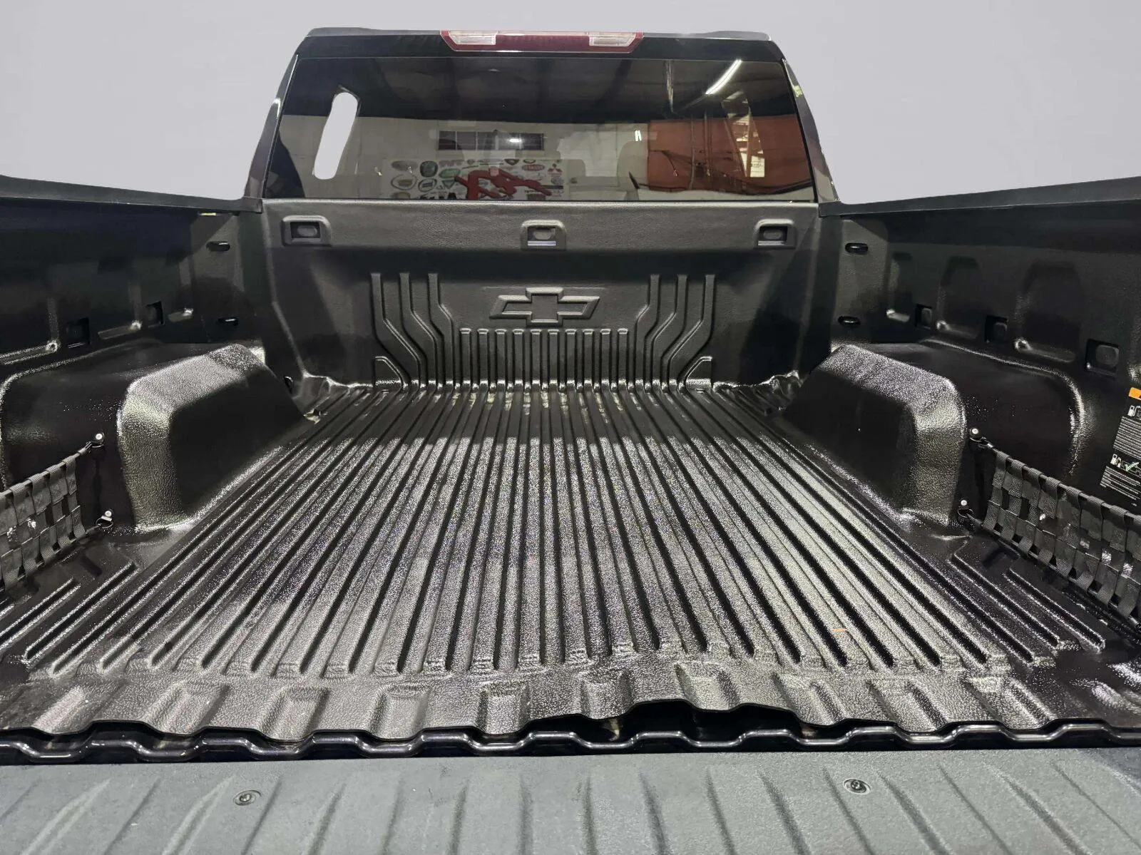 Chevrolet Silverado photo 56