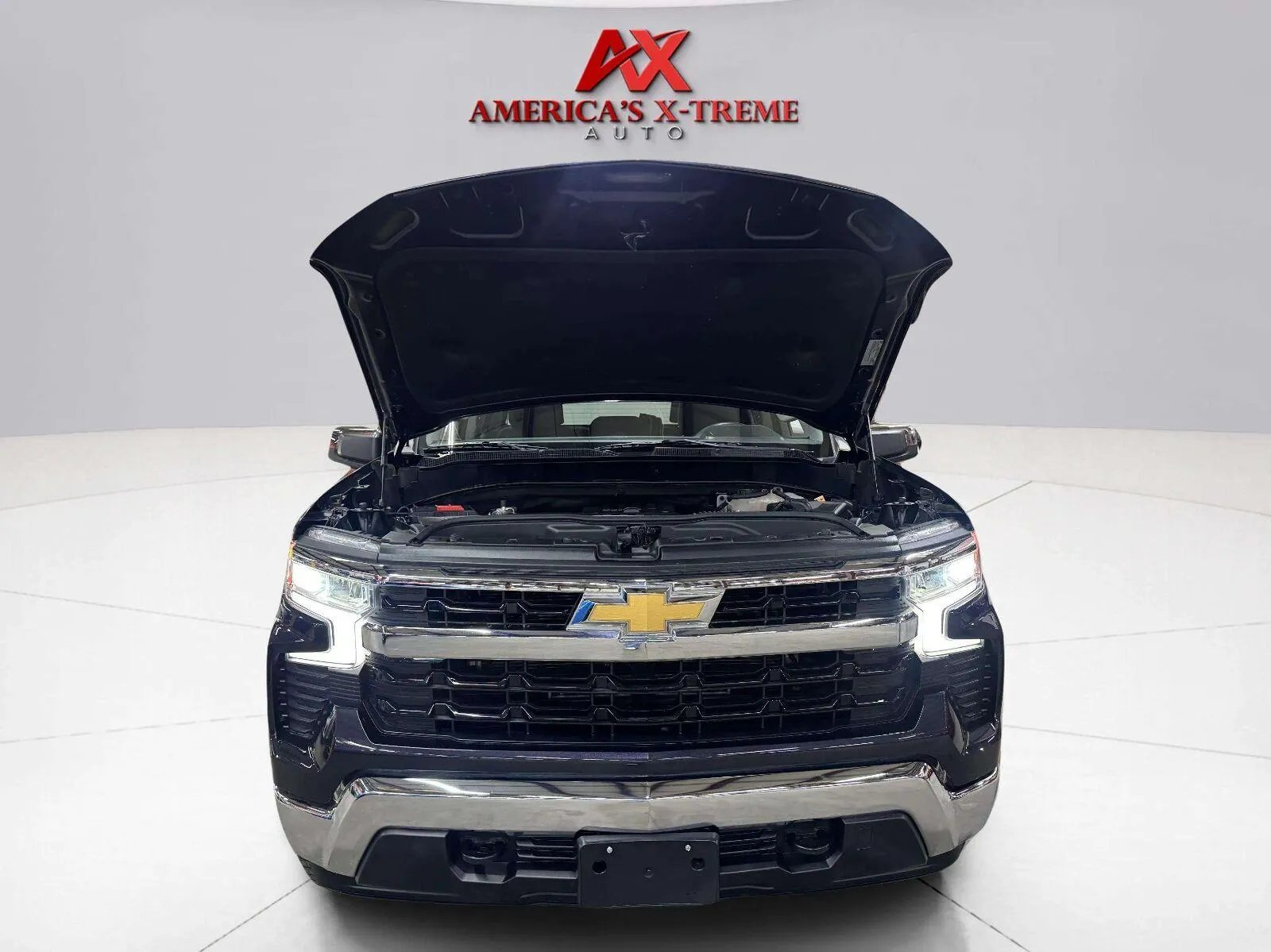 Chevrolet Silverado photo 57