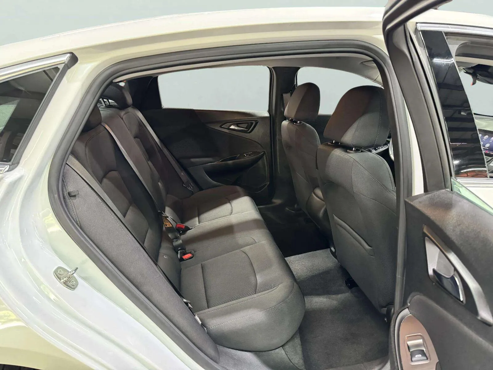 Chevrolet Malibu photo 37