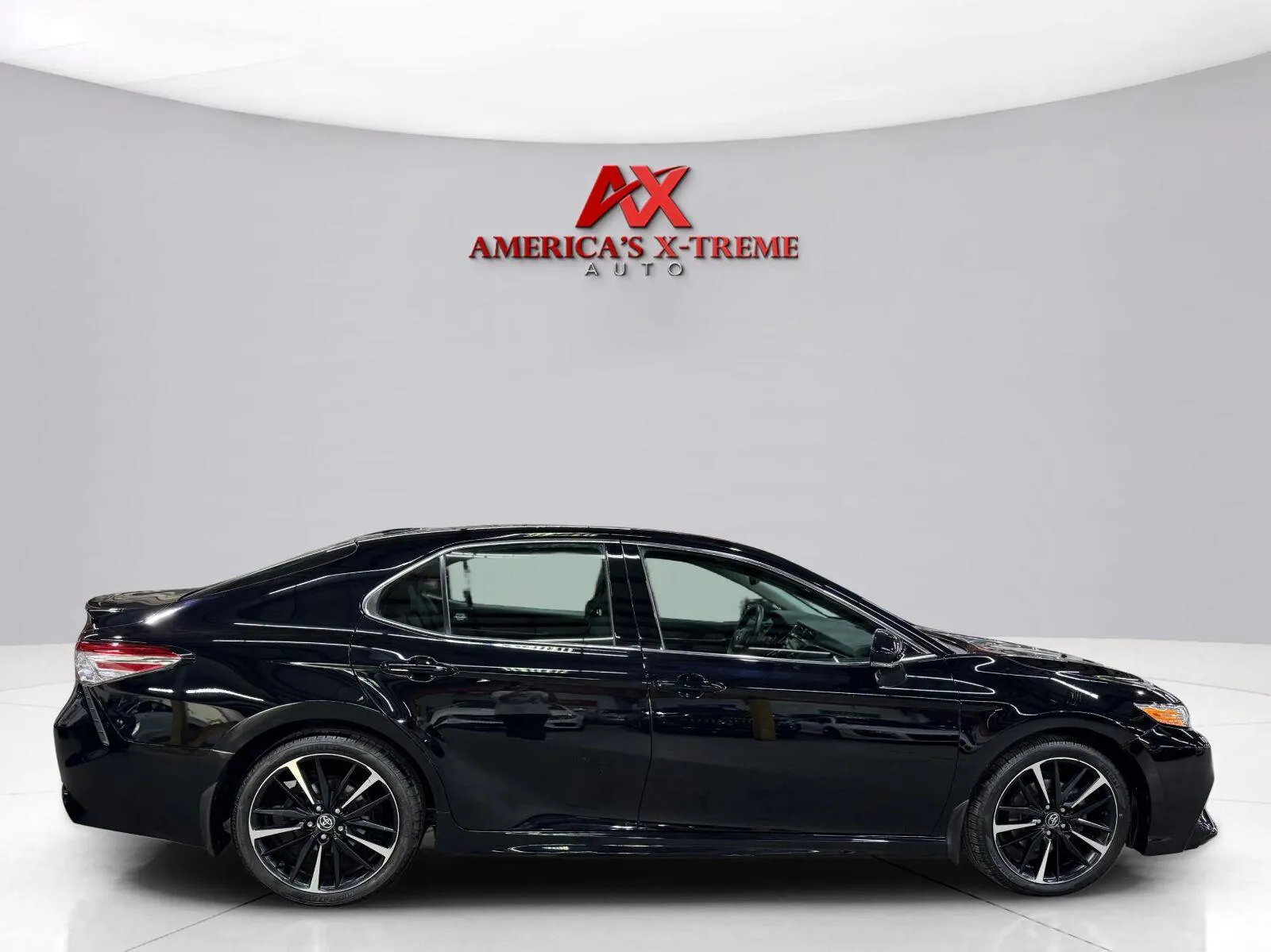 Toyota Camry photo 7