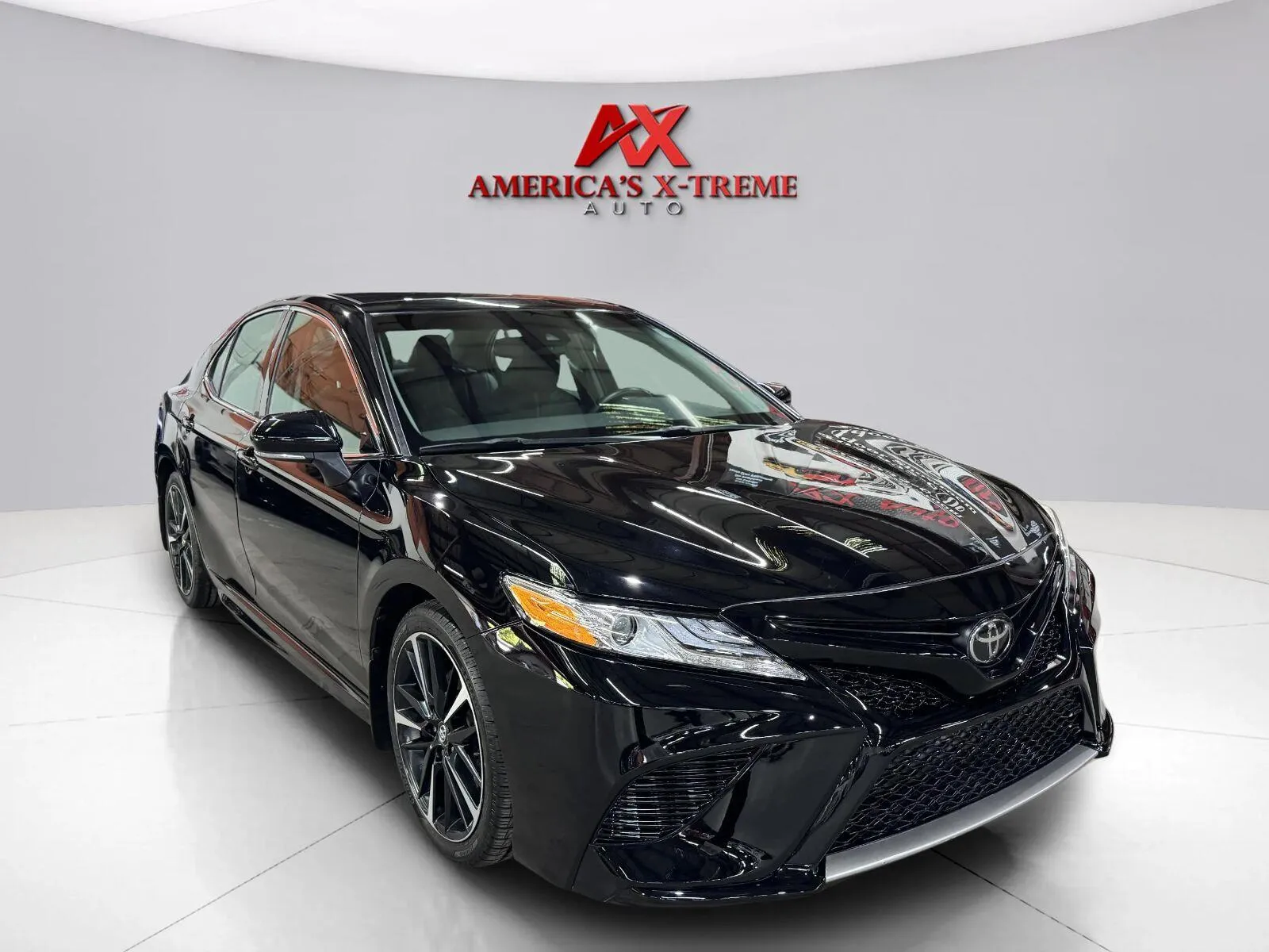 Toyota Camry photo 8