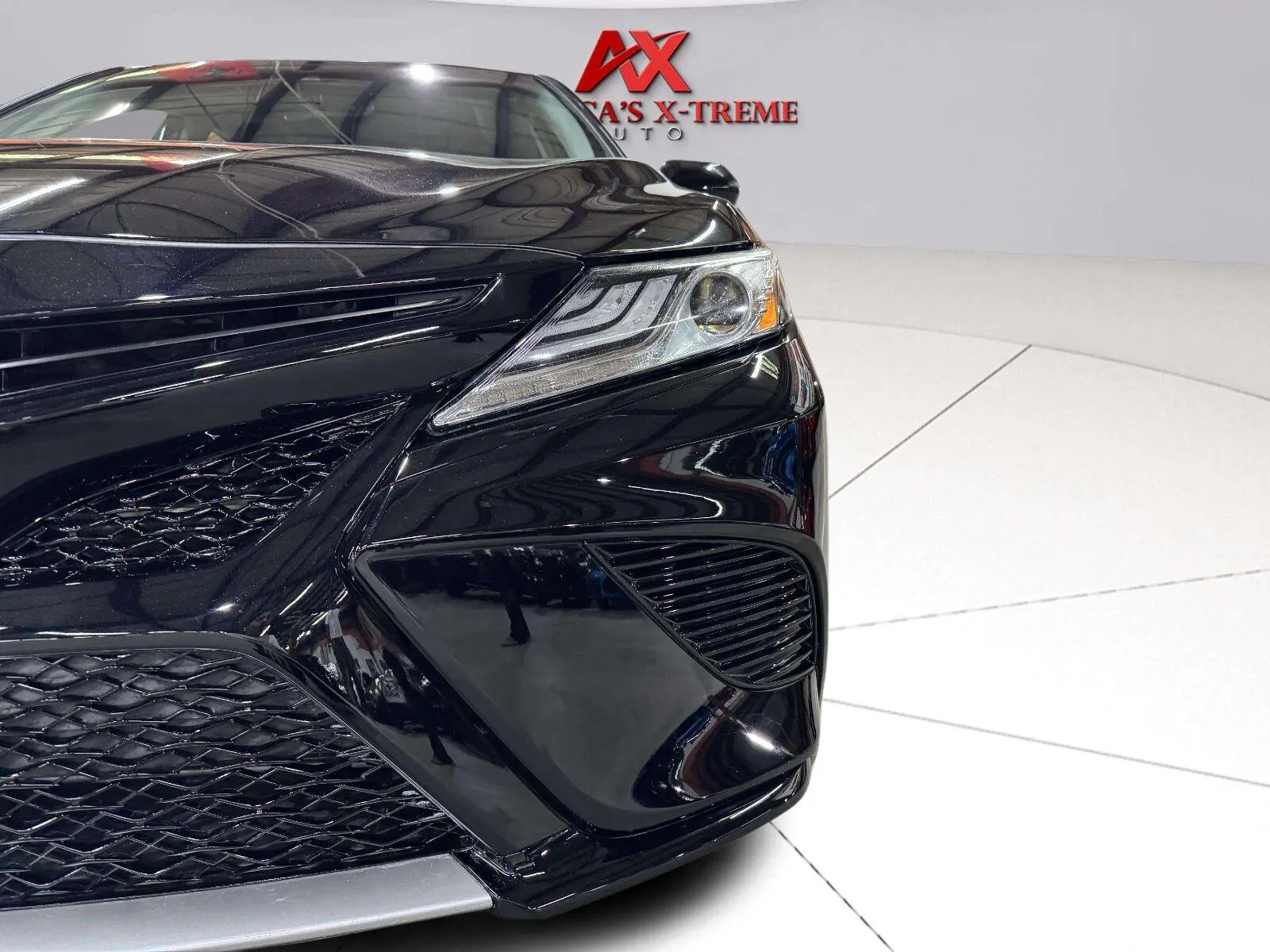 Toyota Camry photo 12