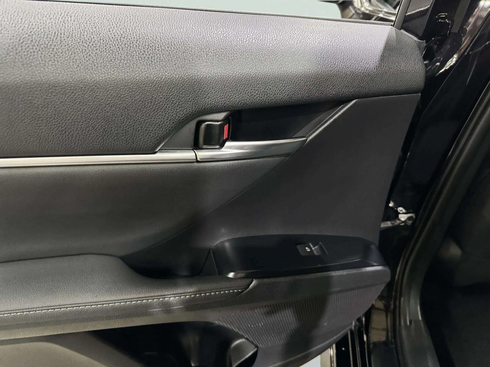 Toyota Camry photo 27