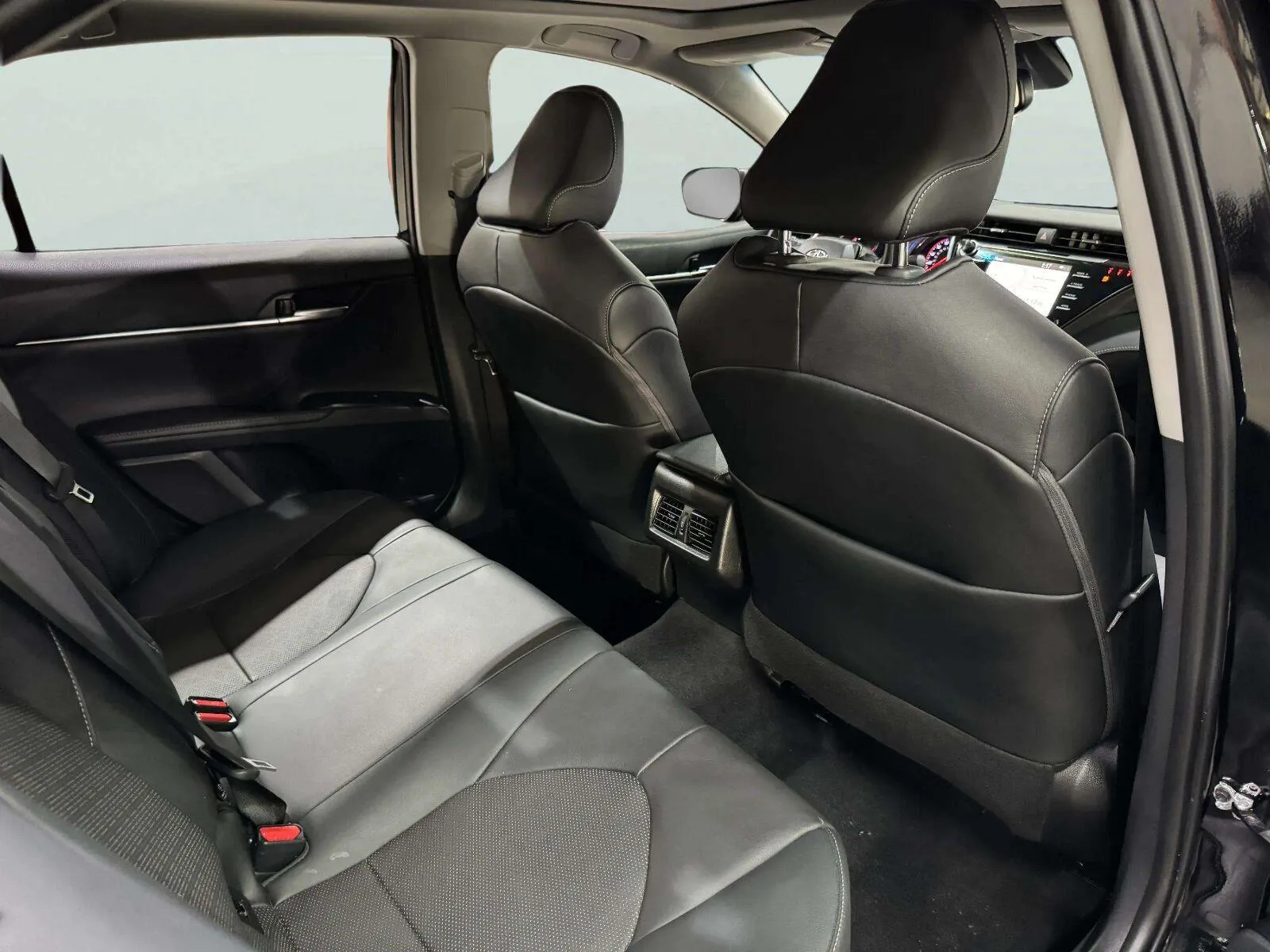 Toyota Camry photo 34