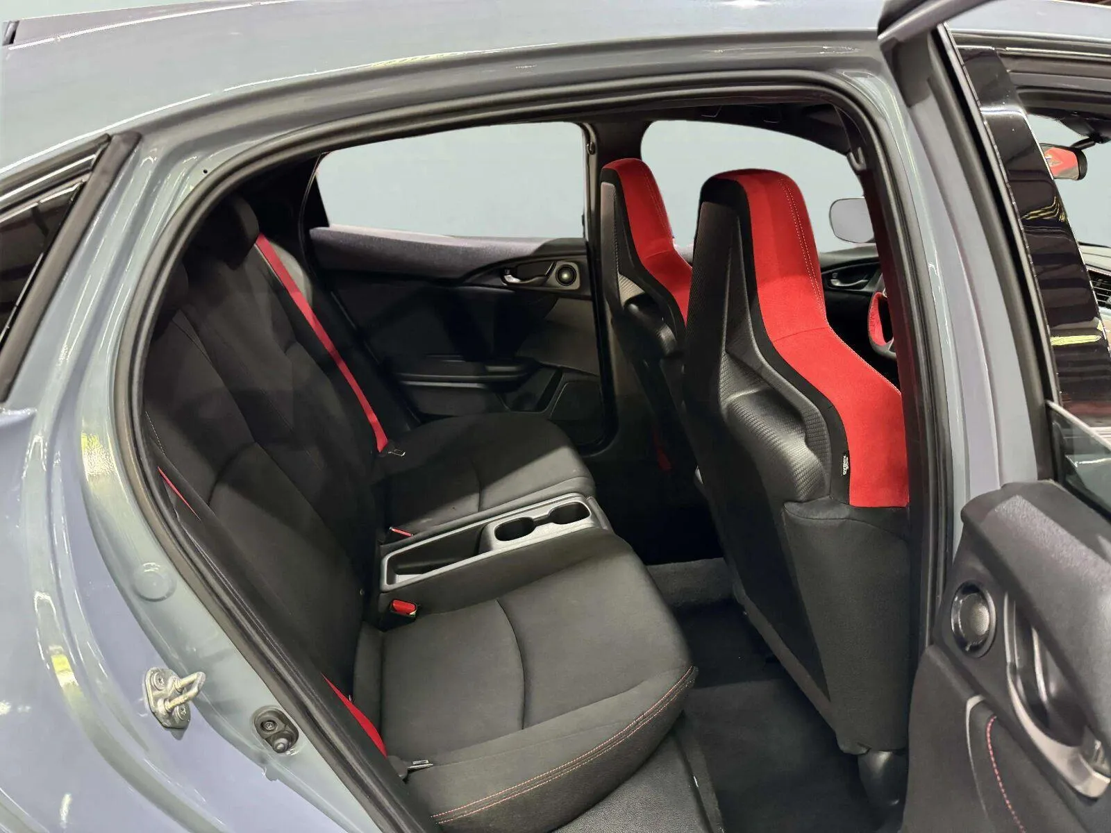 Honda Civic photo 36