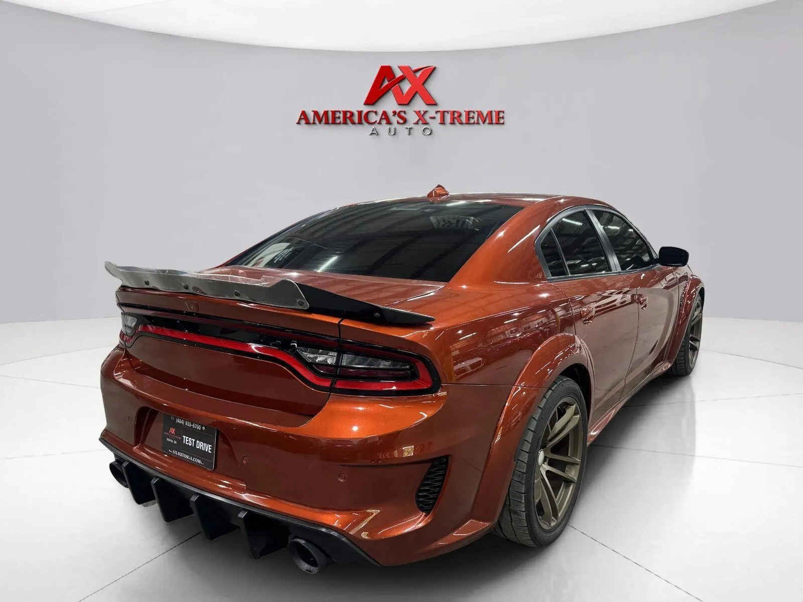 Dodge Charger photo 7
