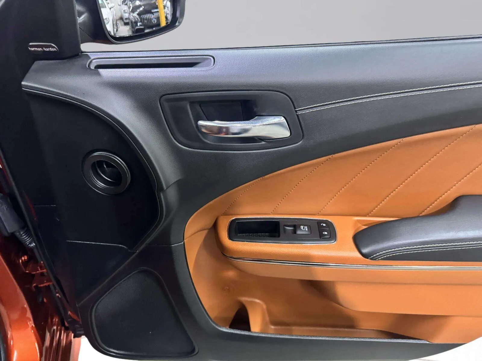 Dodge Charger photo 39