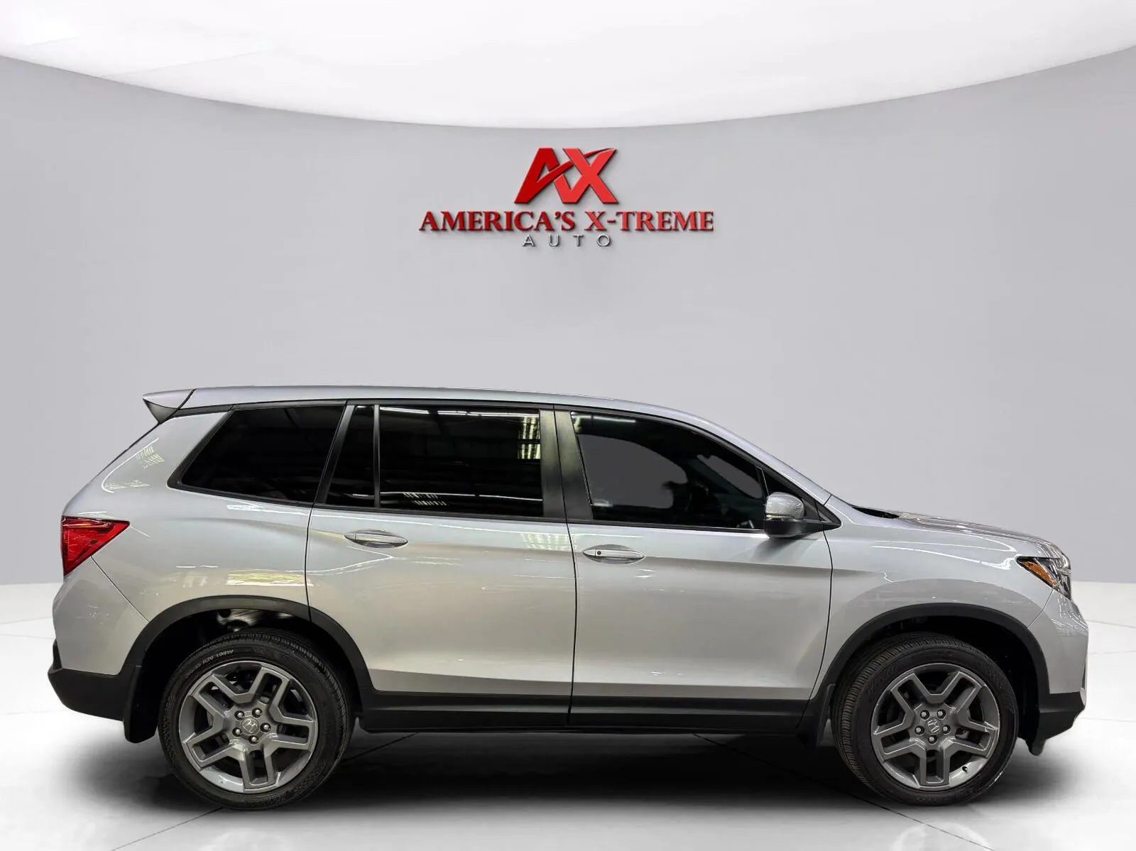 Honda Passport photo 8