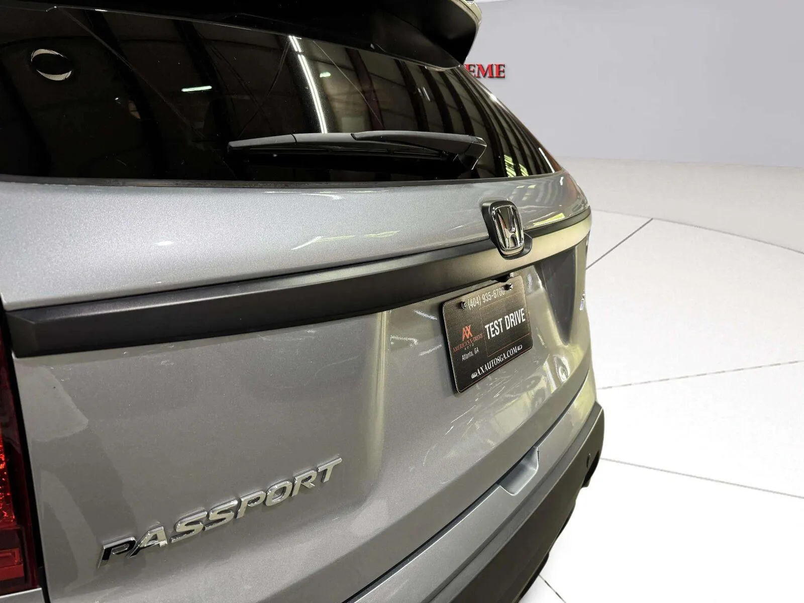 Honda Passport photo 16