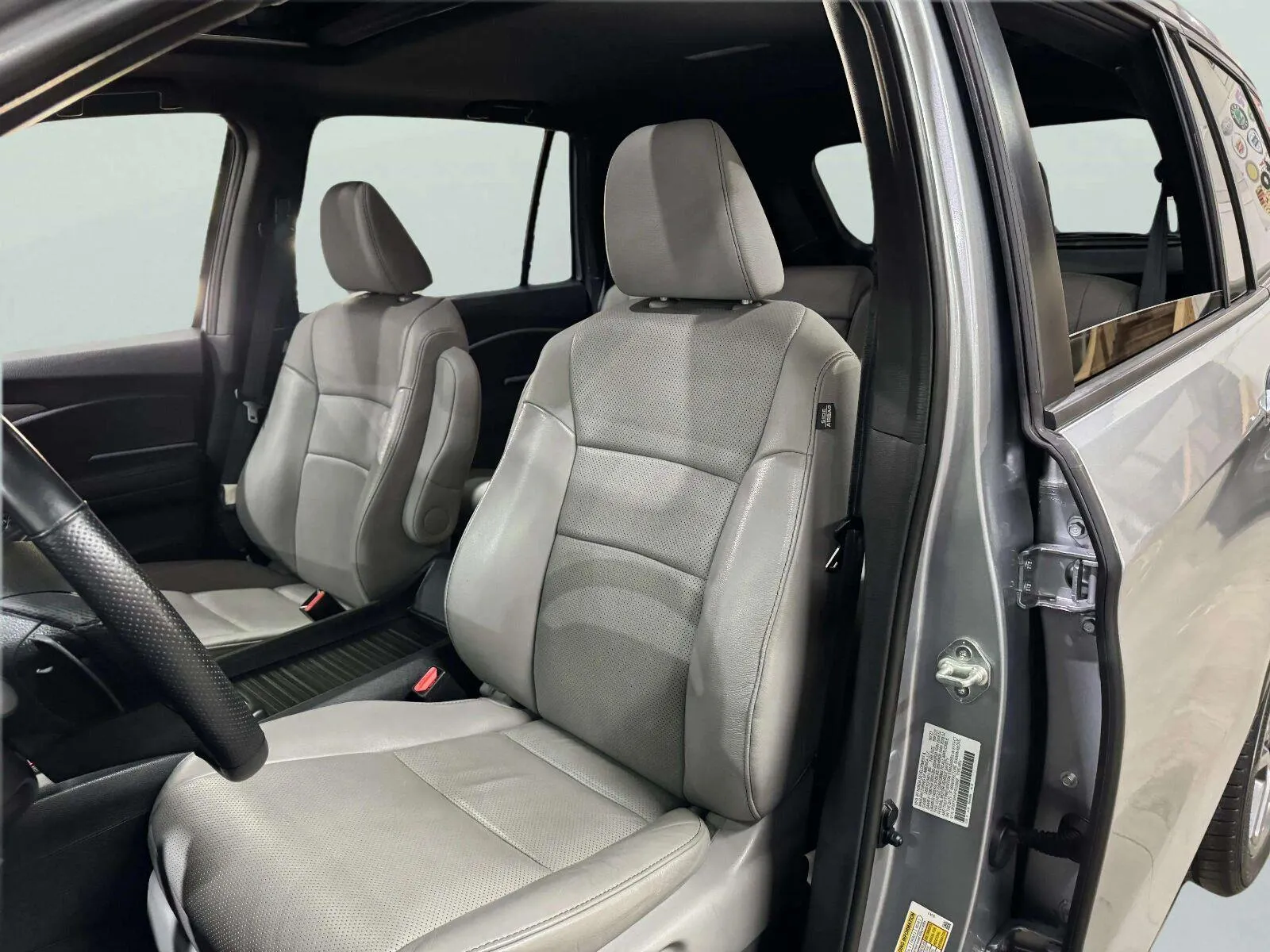 Honda Passport photo 24