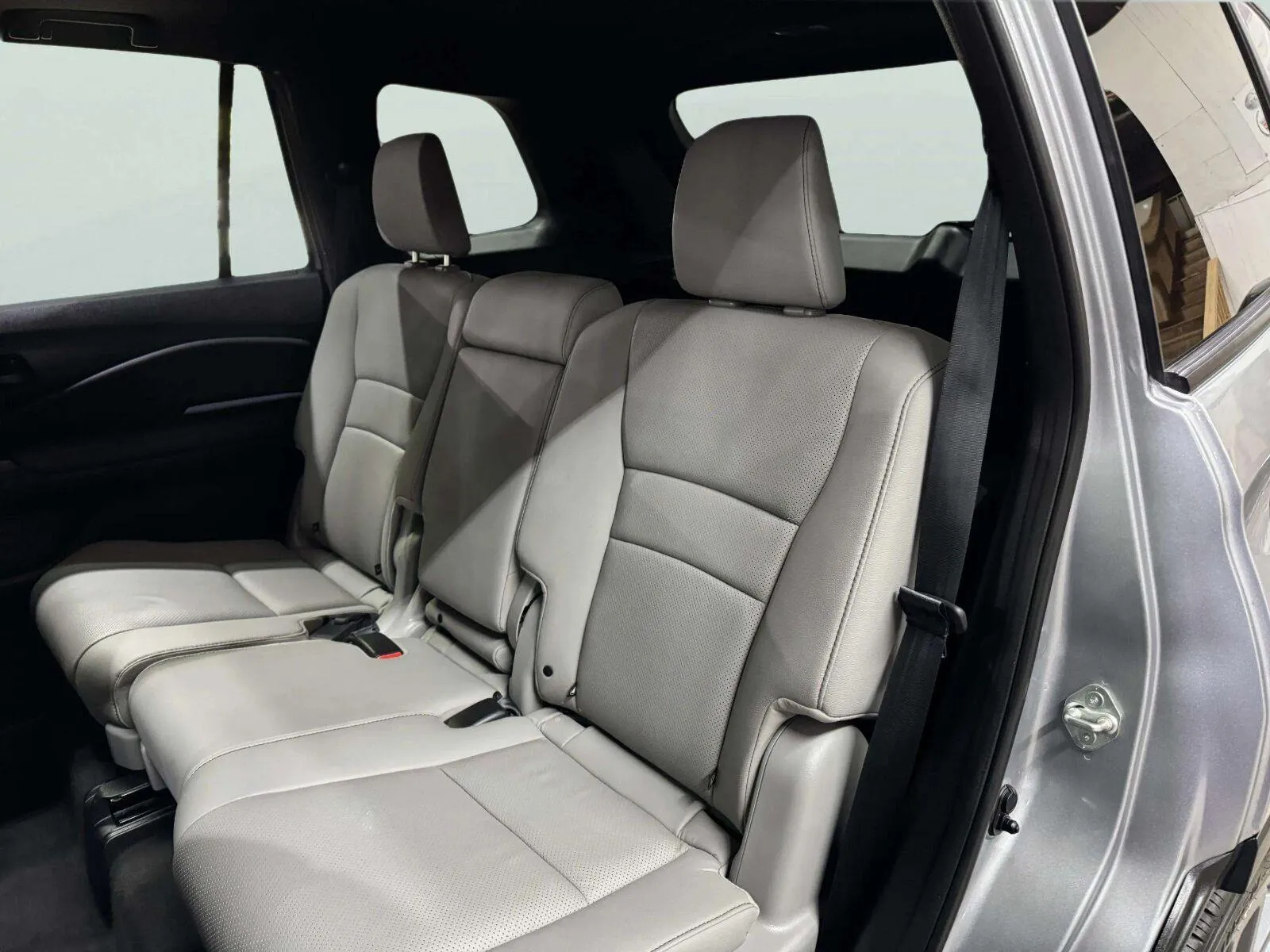 Honda Passport photo 29