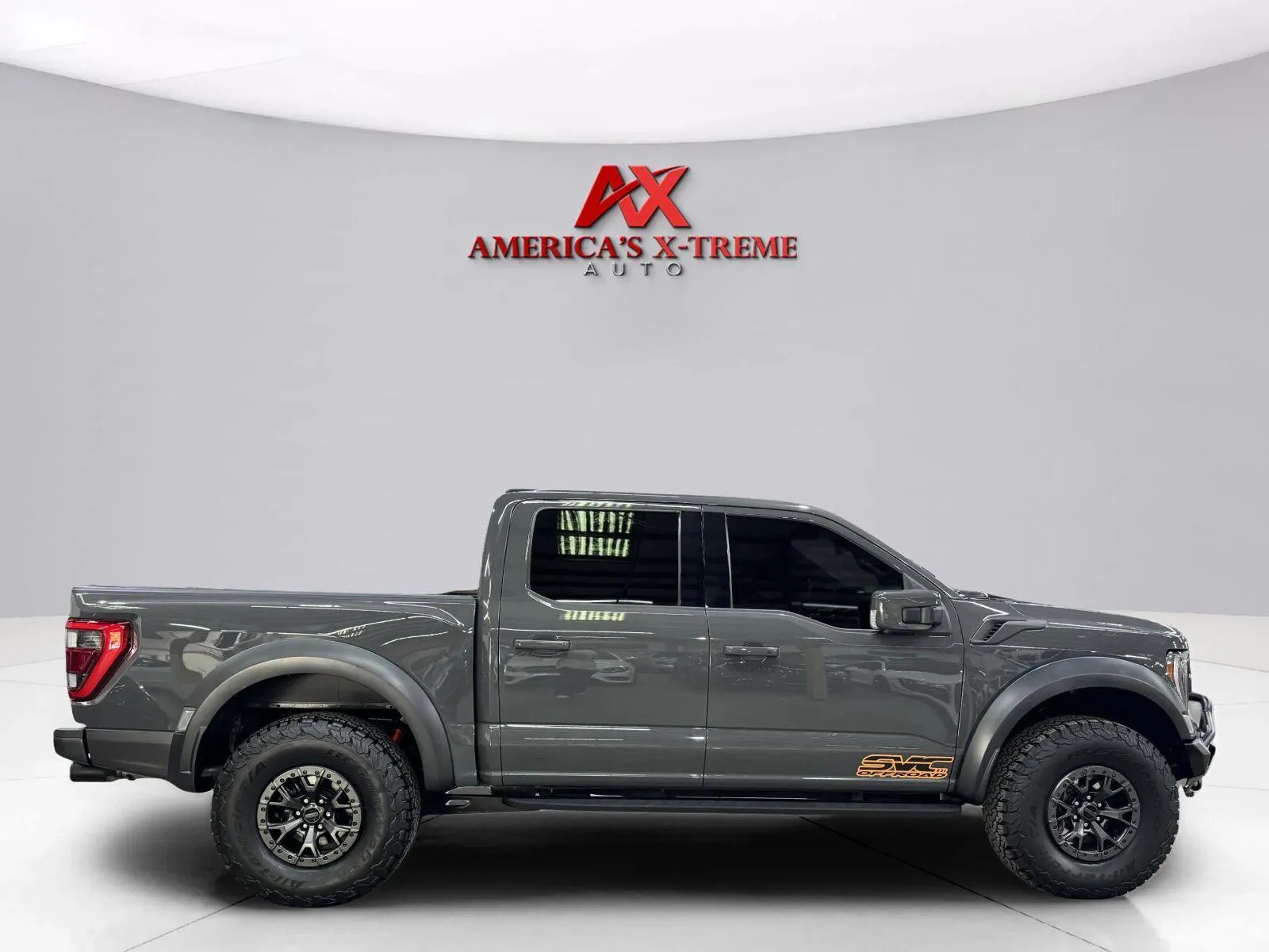 Ford F-150 photo 8