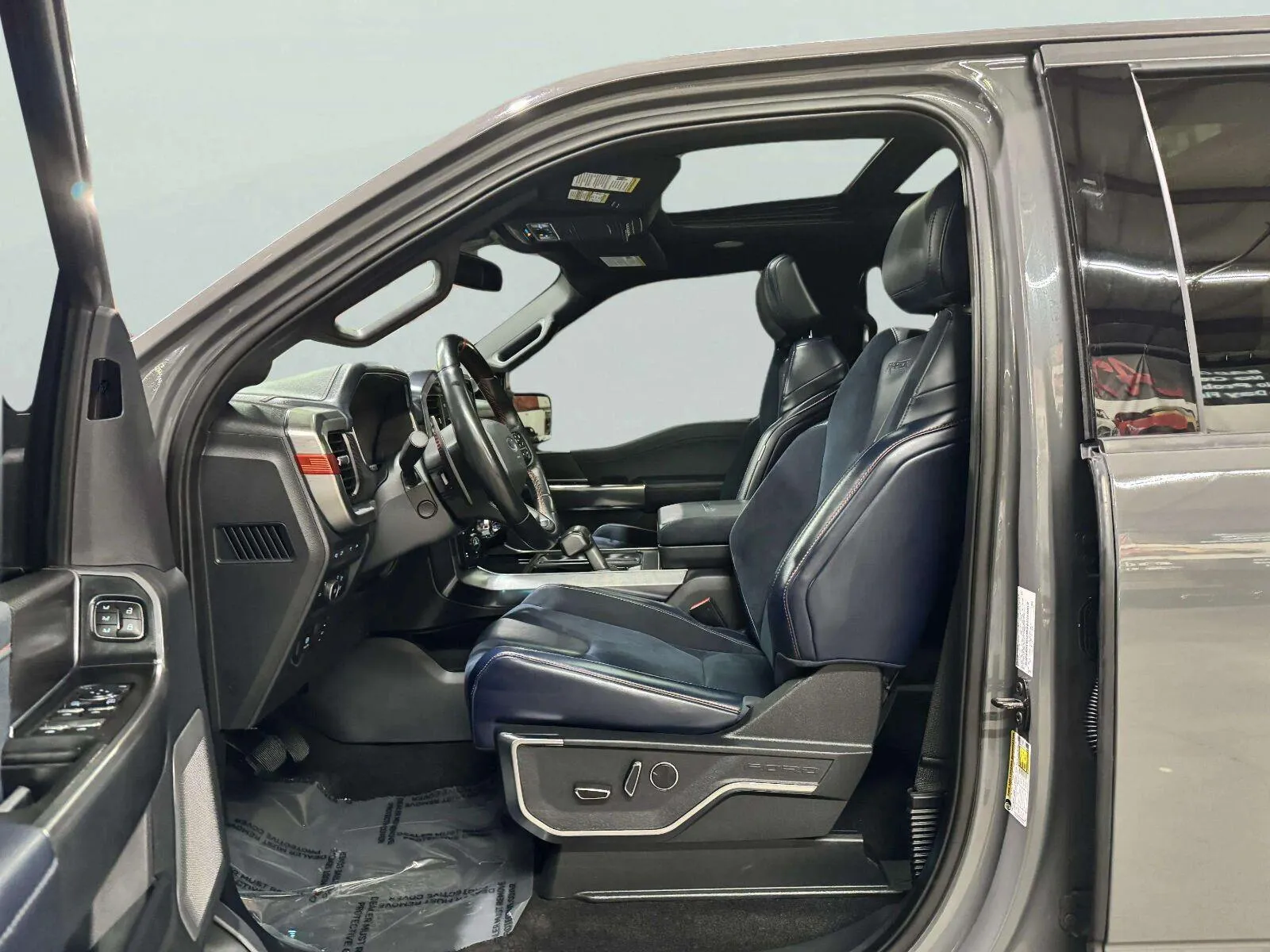 Ford F-150 photo 26
