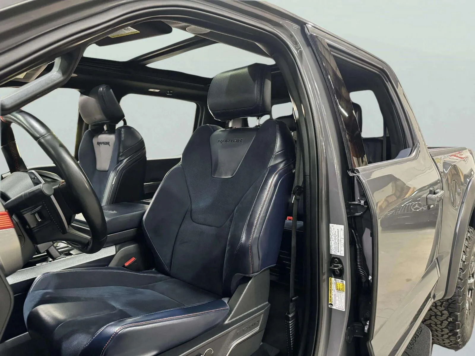 Ford F-150 photo 29