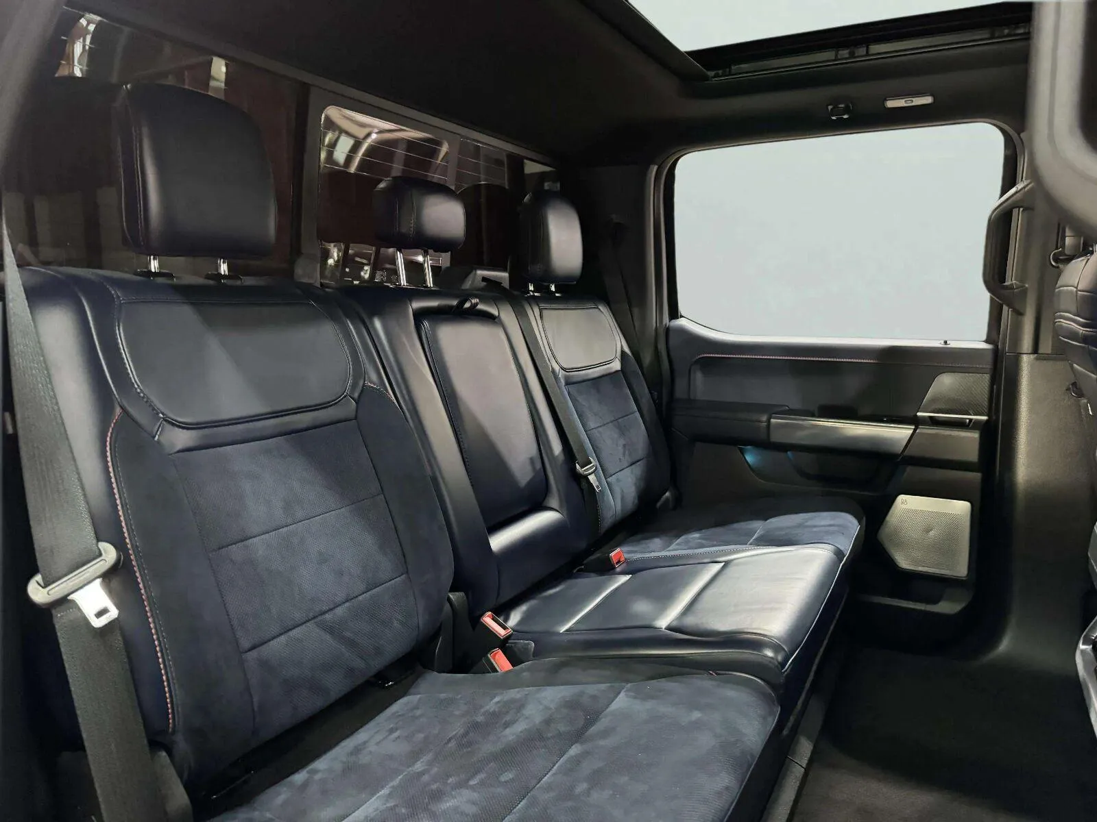Ford F-150 photo 40