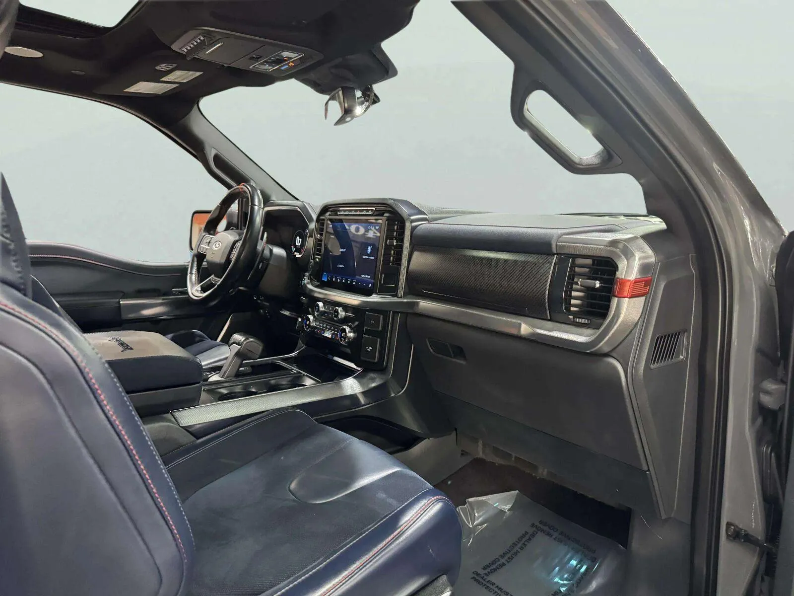 Ford F-150 photo 45