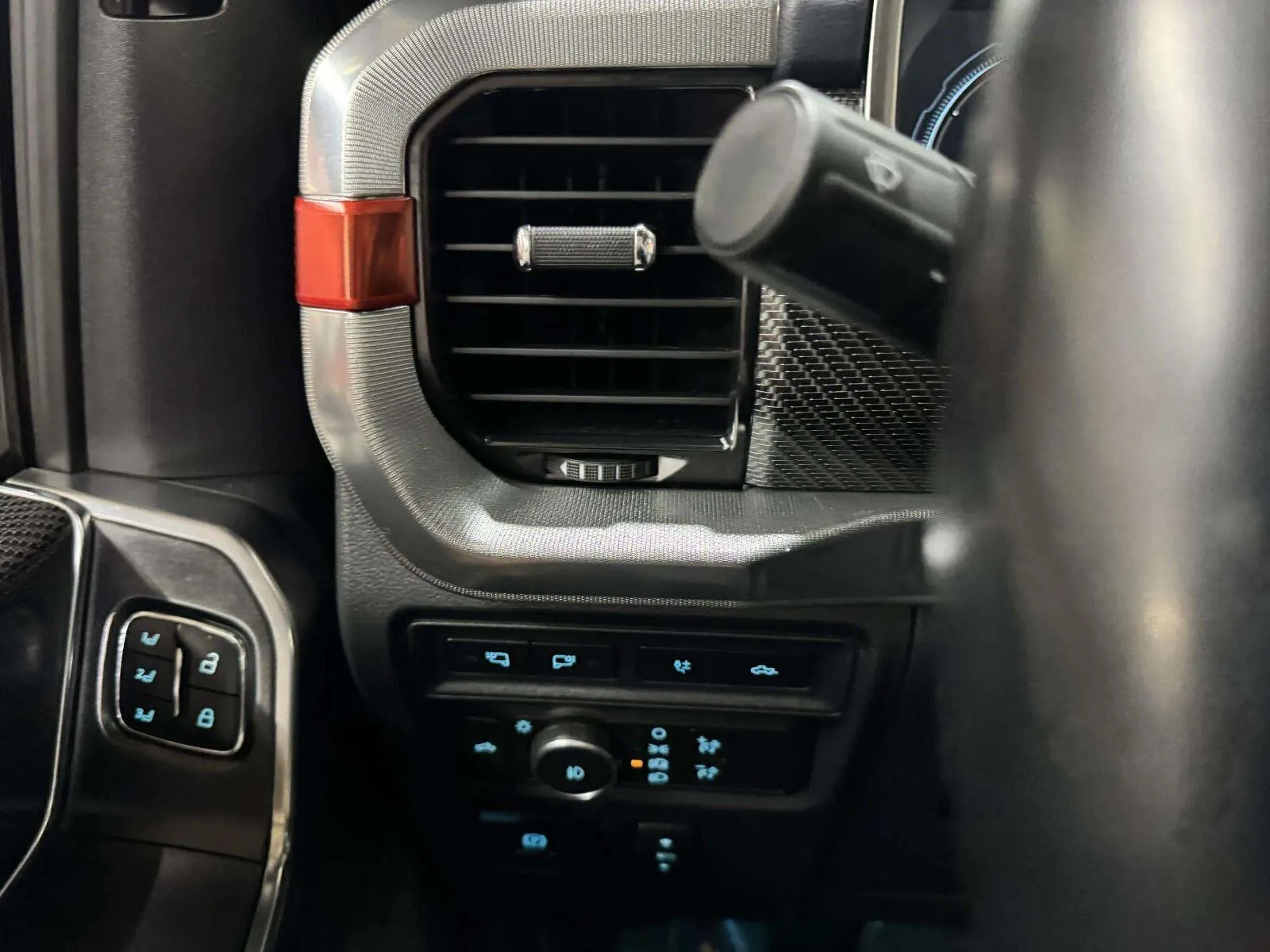 Ford F-150 photo 54