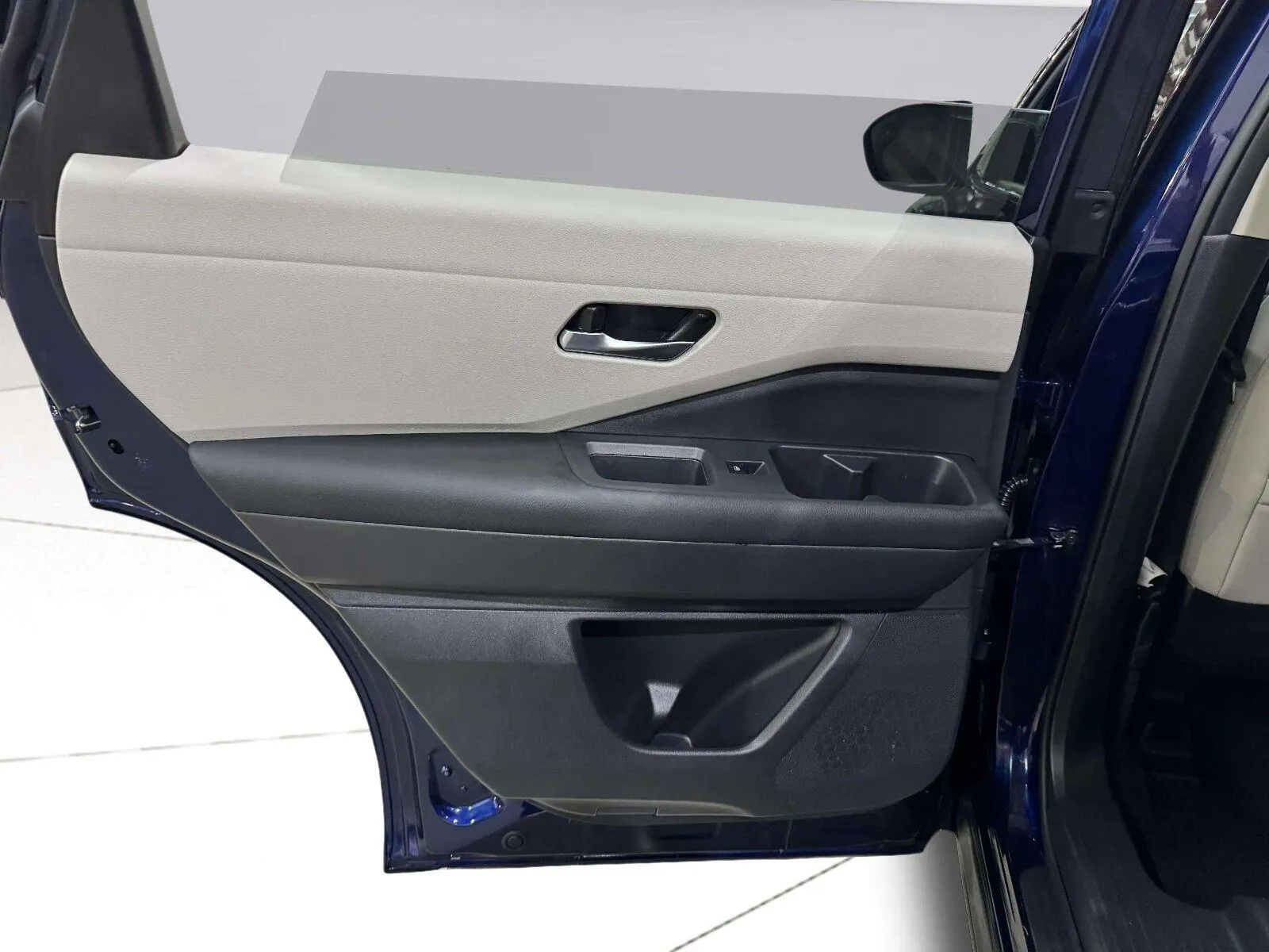 Nissan Pathfinder photo 27