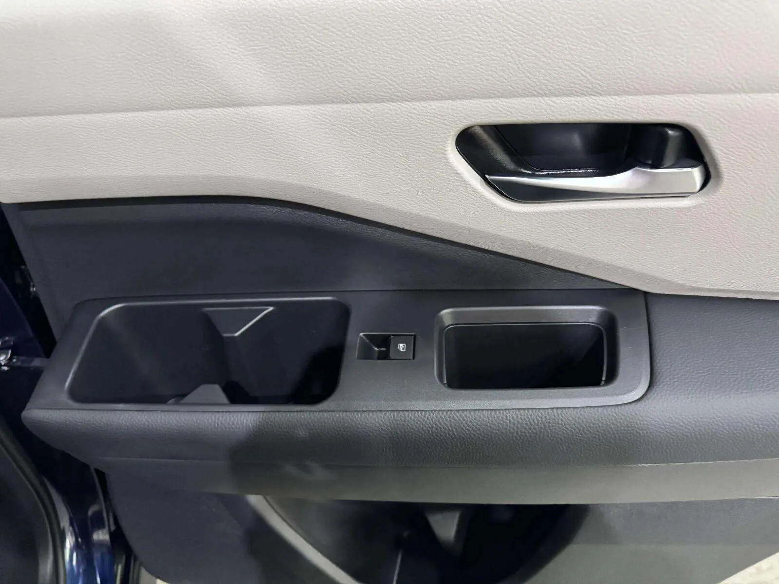 Nissan Pathfinder photo 33