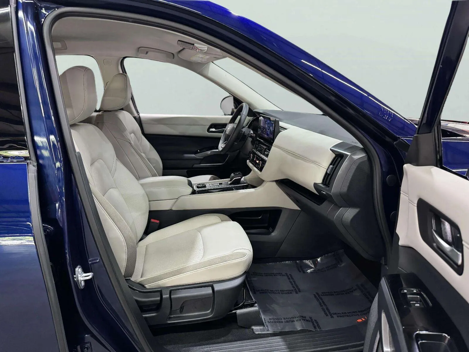 Nissan Pathfinder photo 39