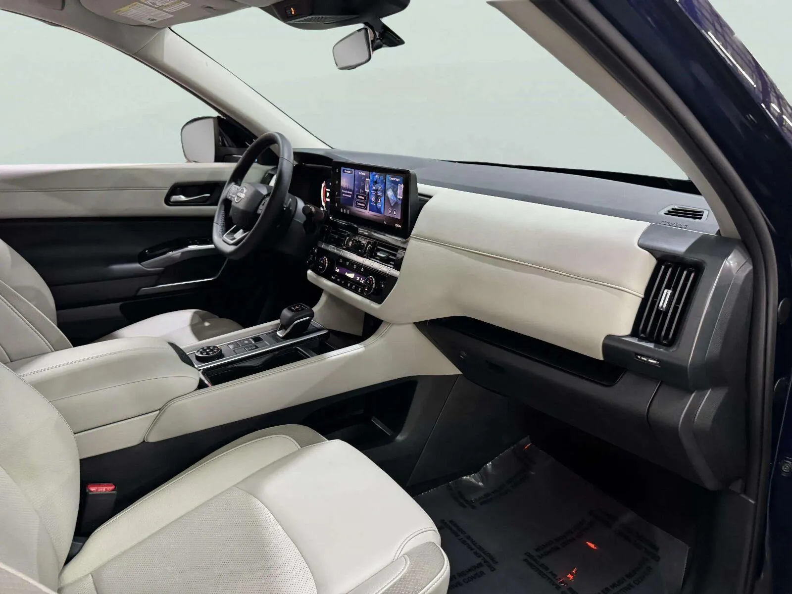 Nissan Pathfinder photo 40