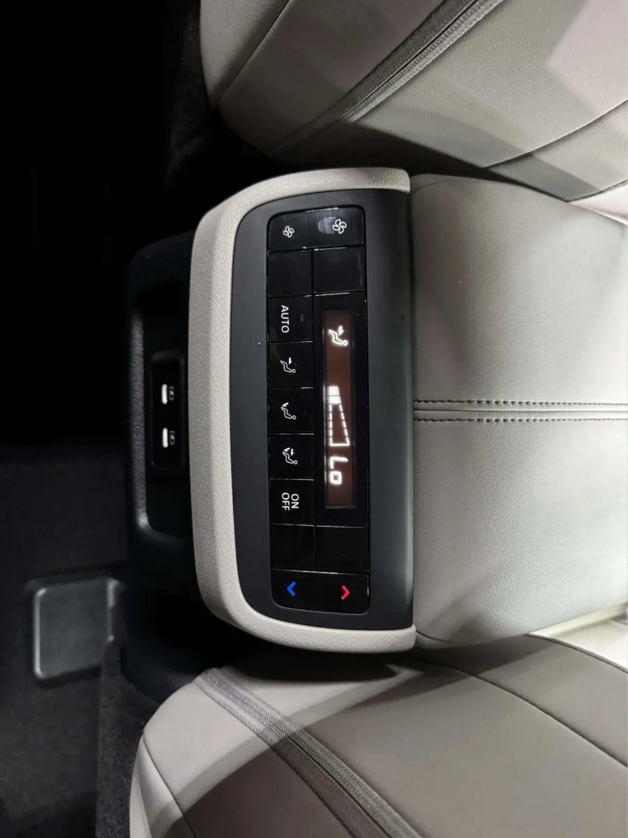 Nissan Pathfinder photo 43