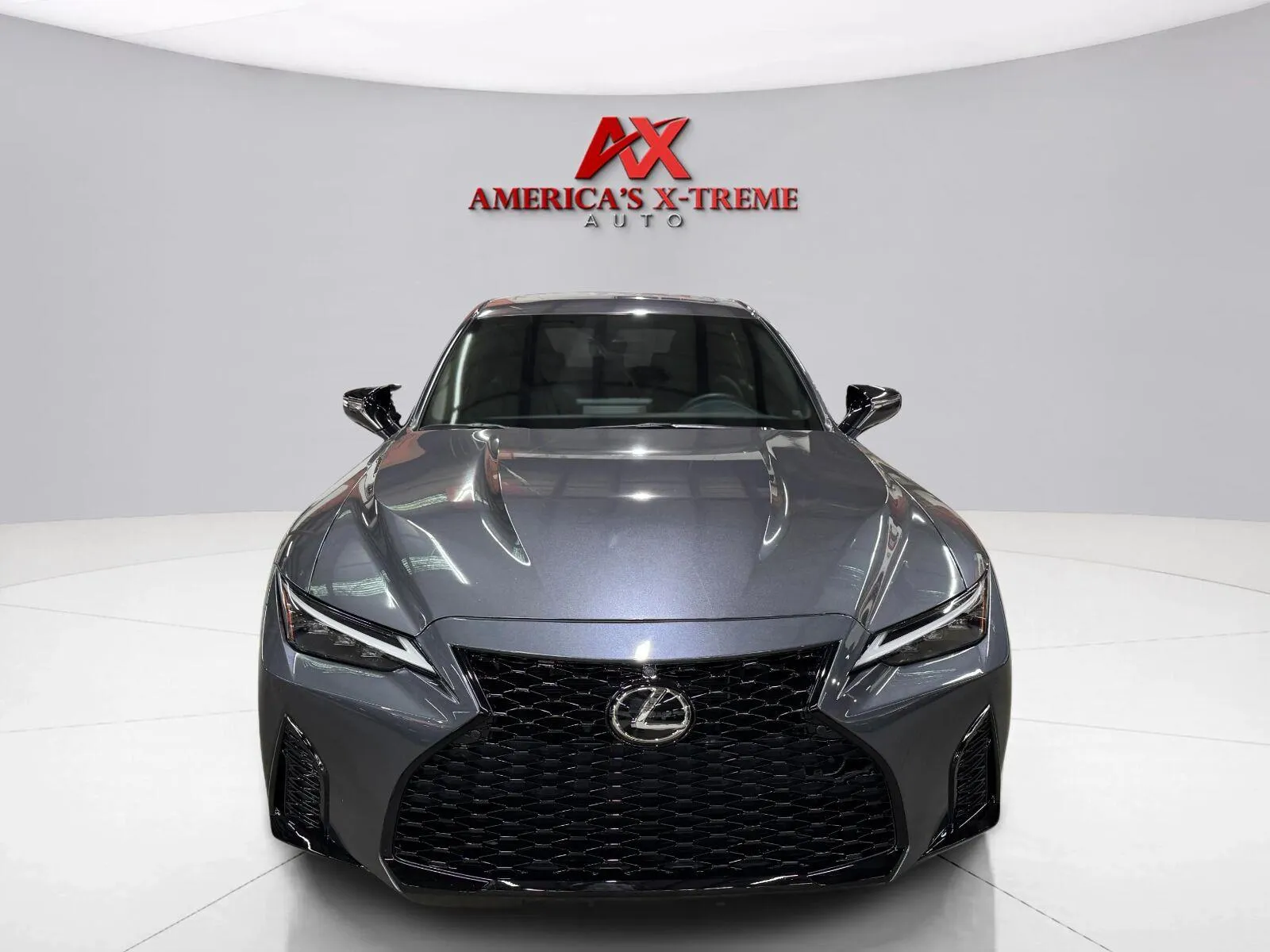 Lexus IS photo 10
