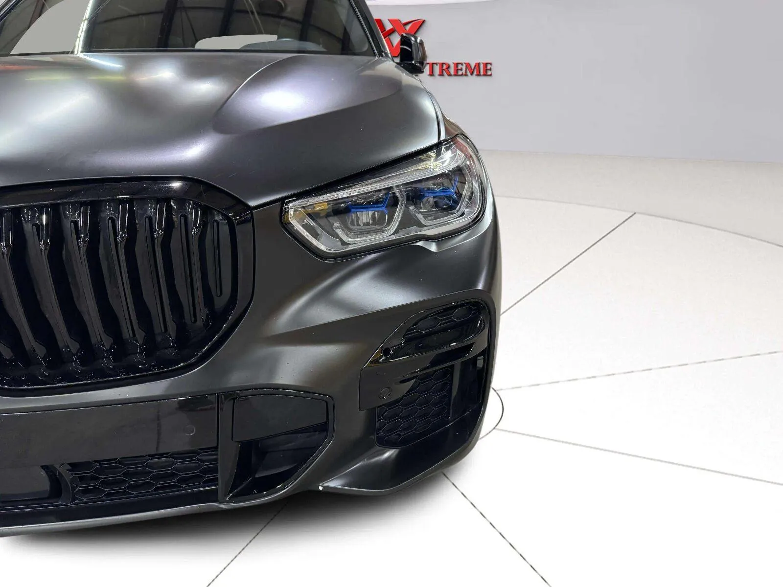 BMW X5 photo 13