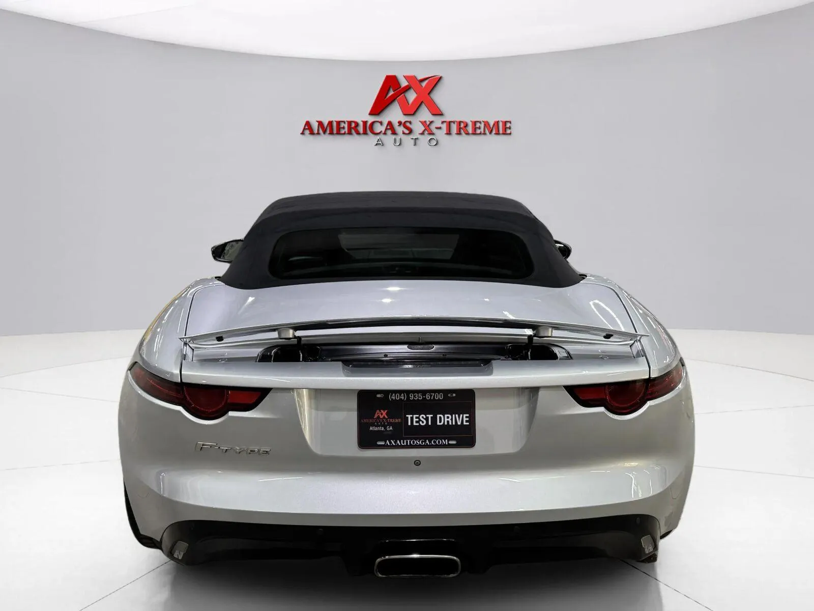 Jaguar F-TYPE photo 6