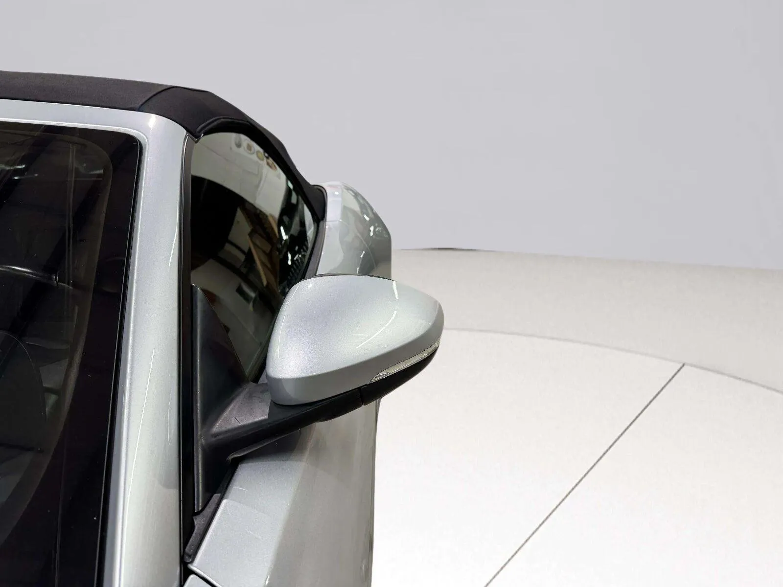 Jaguar F-TYPE photo 20