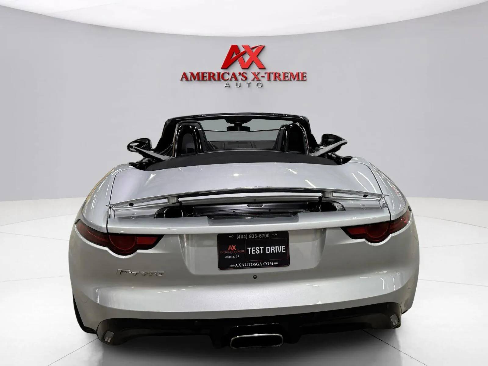 Jaguar F-TYPE photo 27