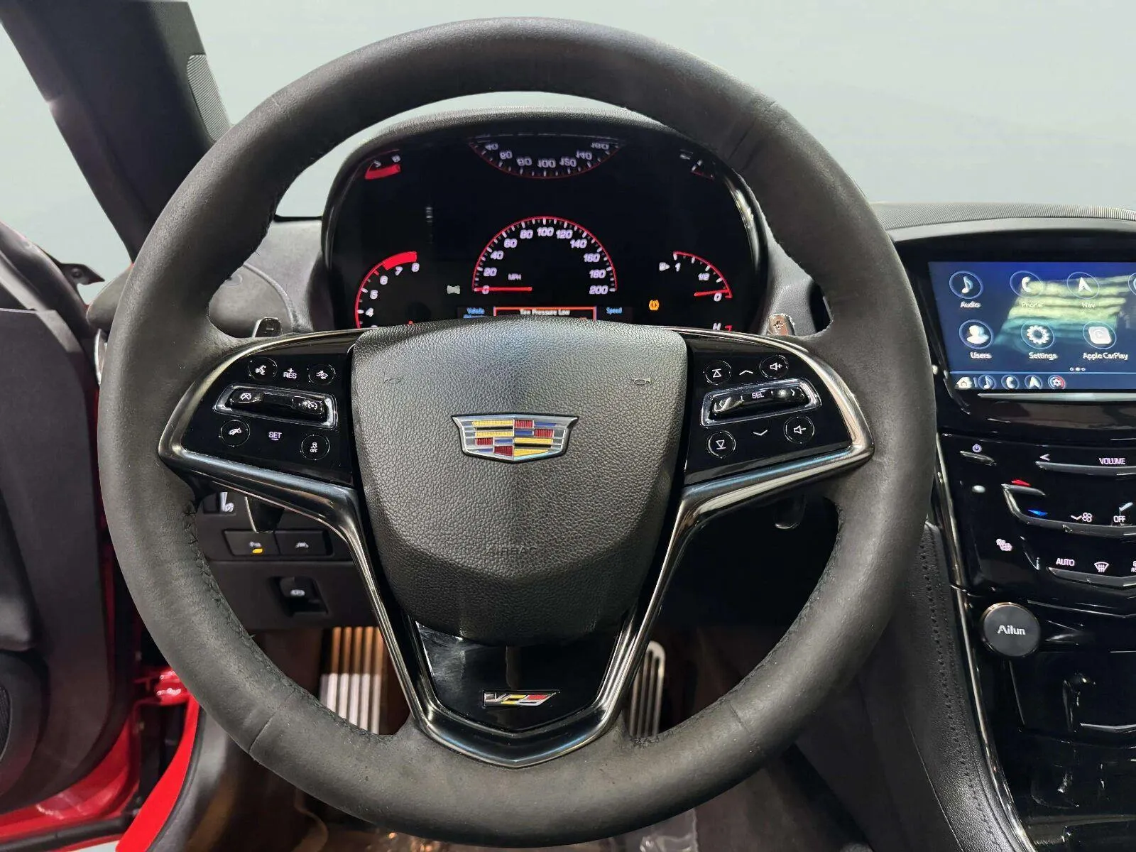 Cadillac ATS-V Coupe photo 30