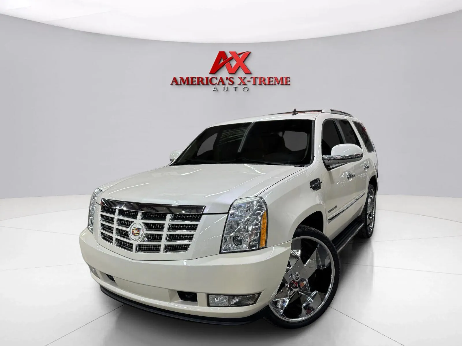 White 2012 Cadillac Escalade Luxury for sale in Atlanta, GA