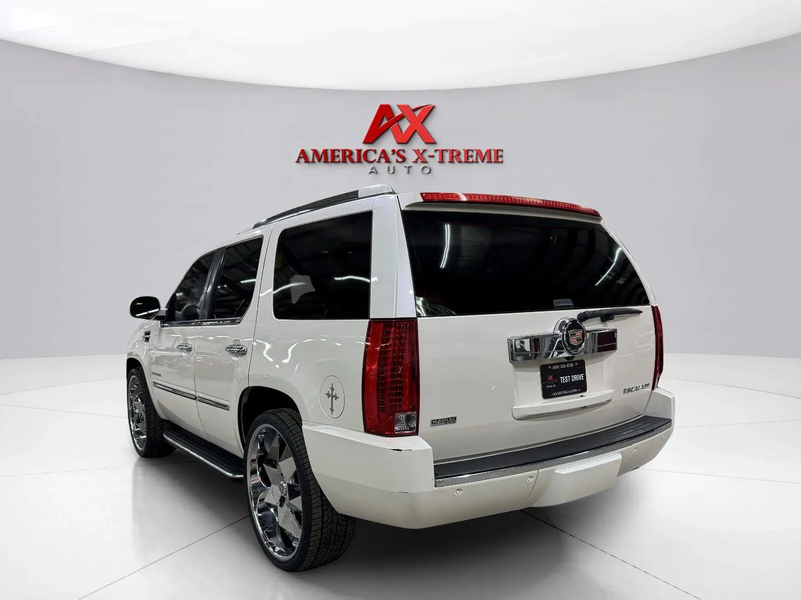 Cadillac Escalade photo 6